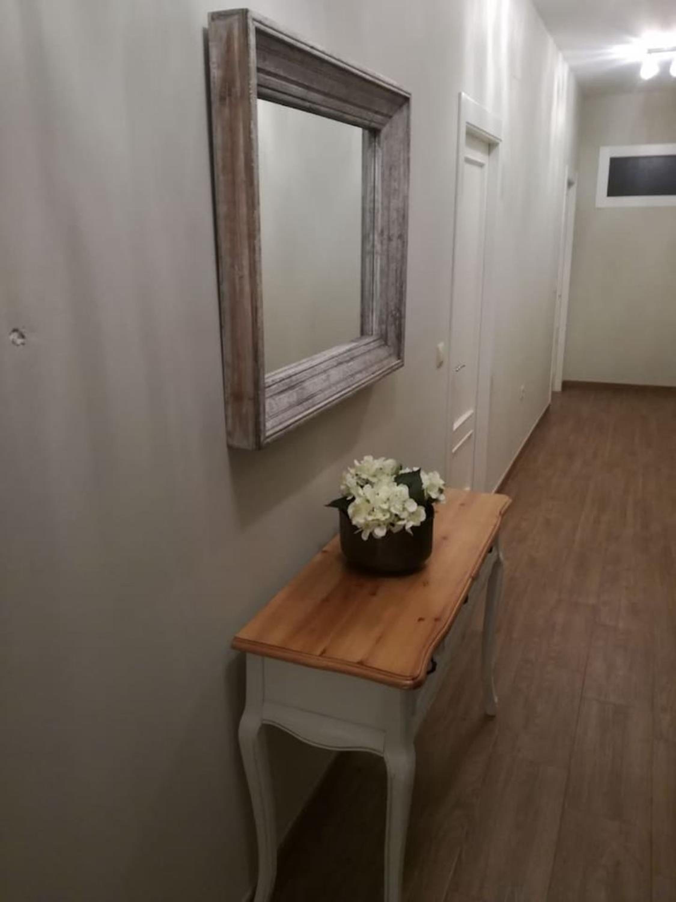Spacious Apartment in Villarrobledo with Shared Pool