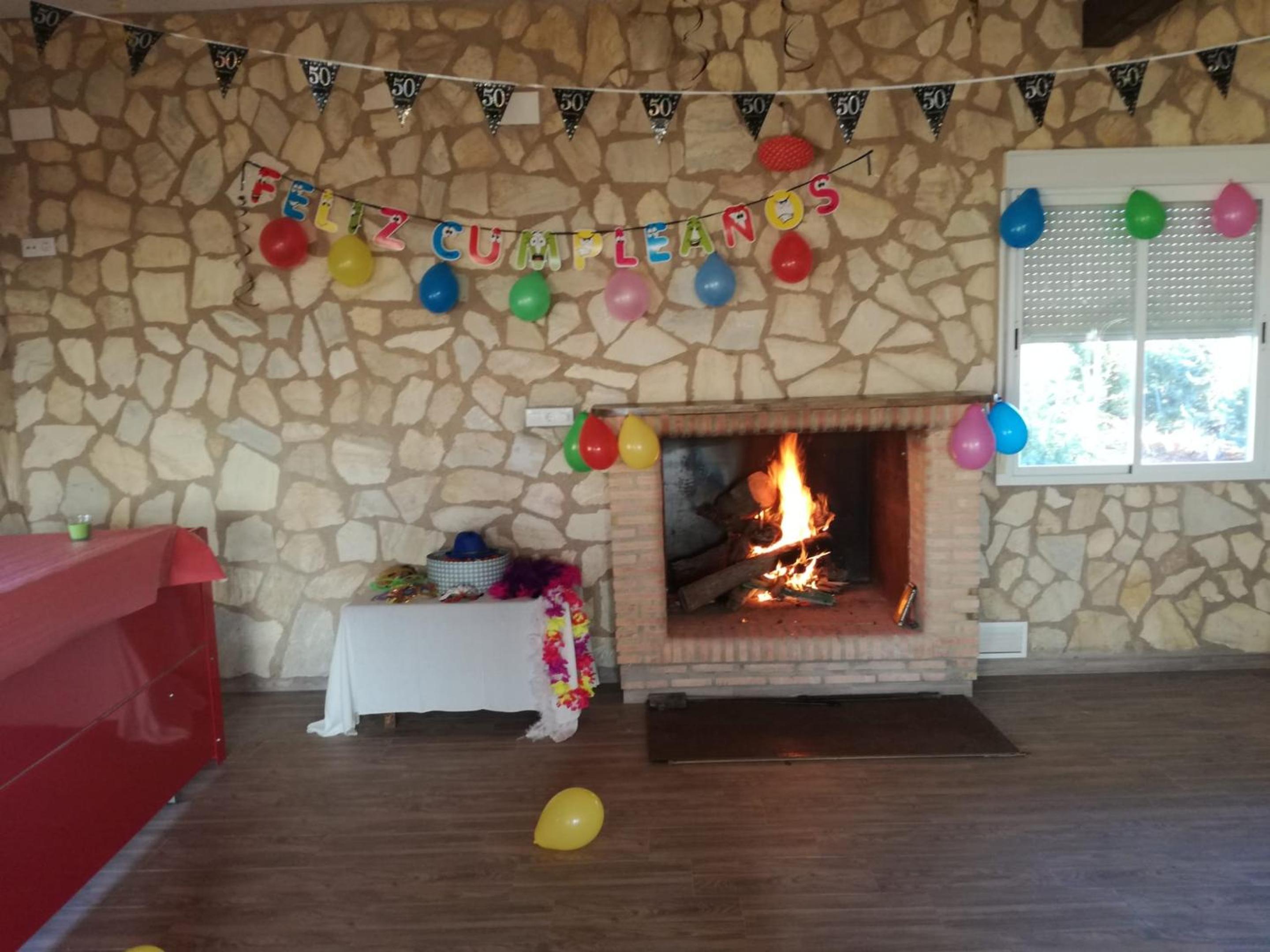 Spacious Apartment in Villarrobledo with Shared Pool