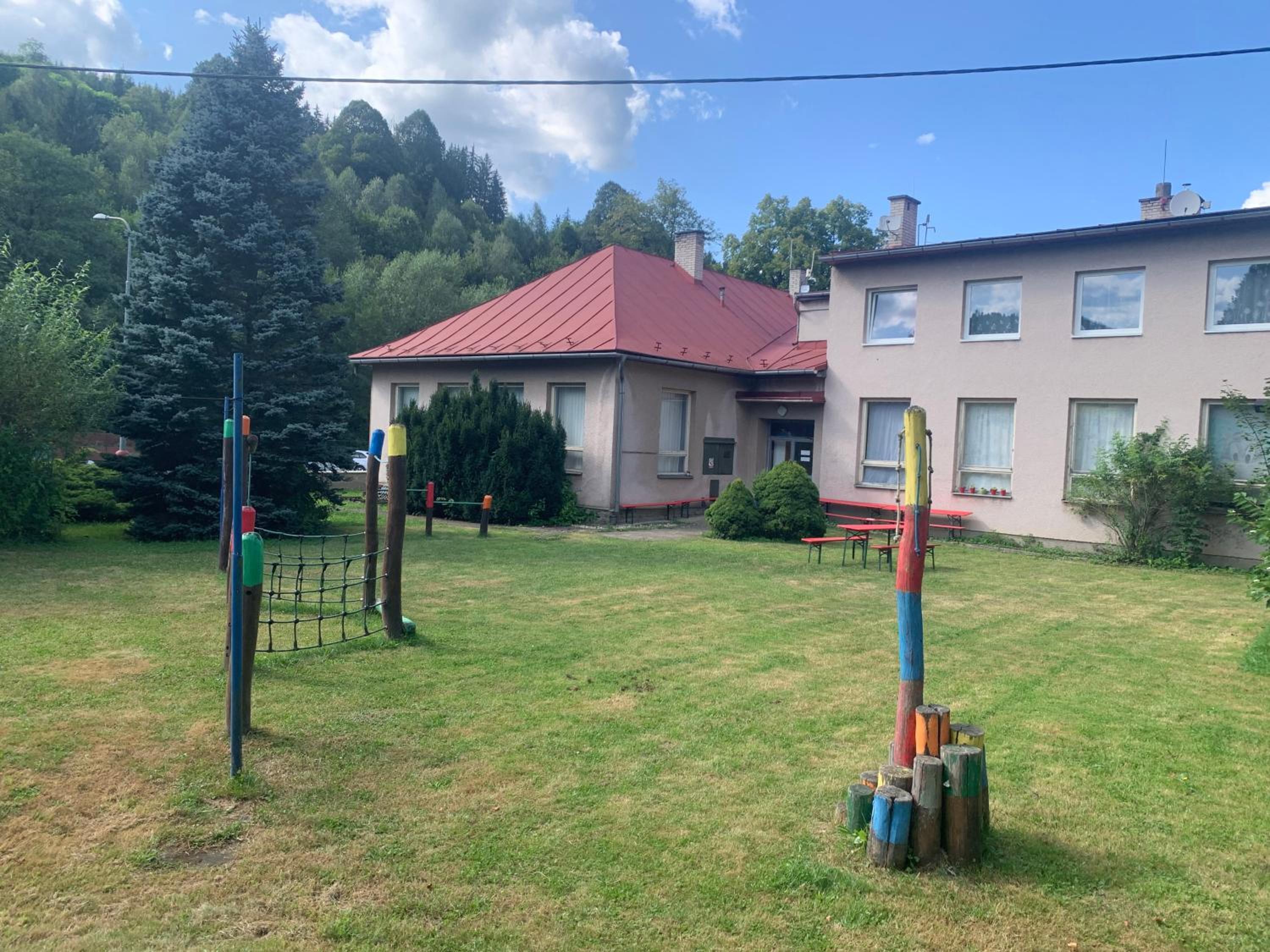 Family Paradise Huslenky