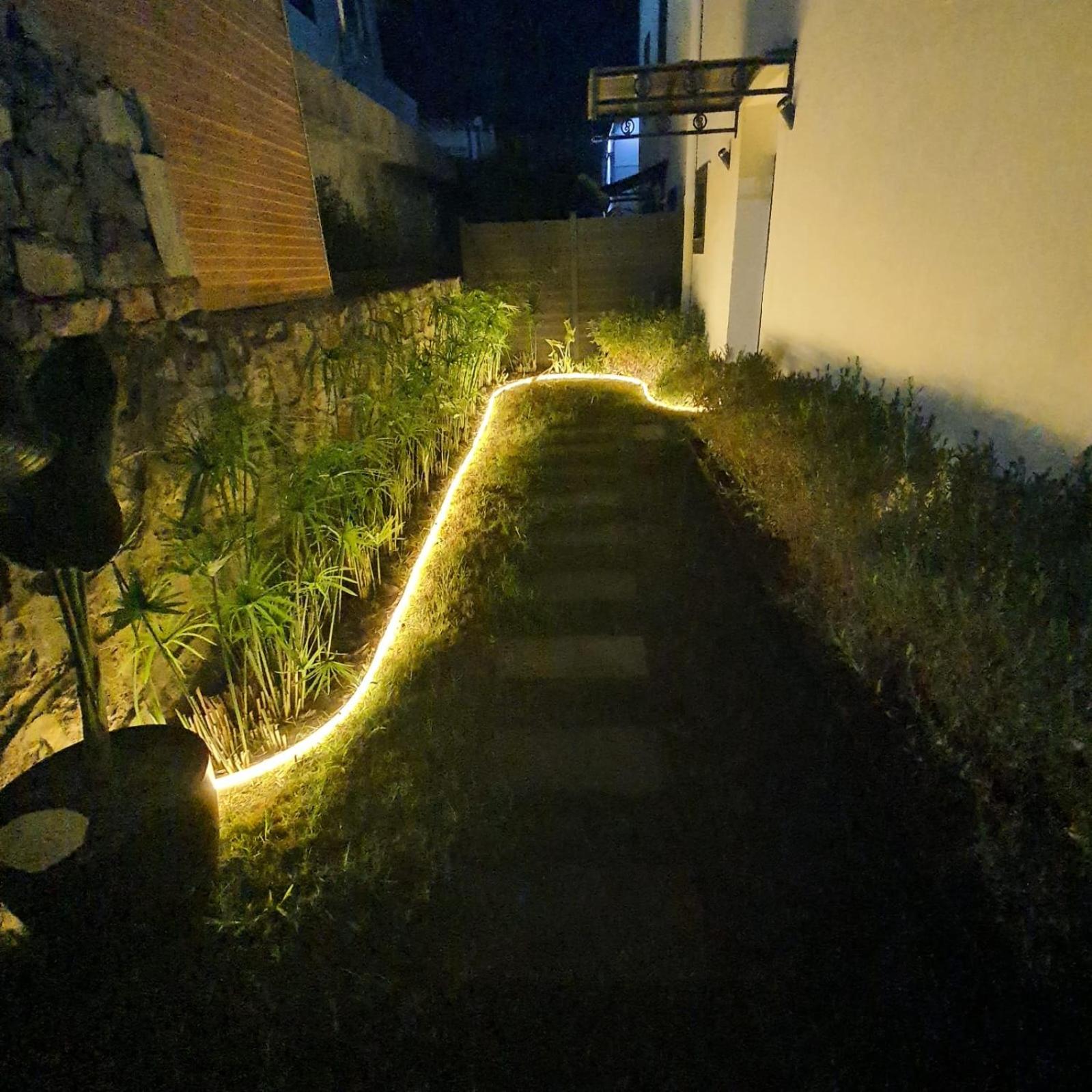 Photo 32