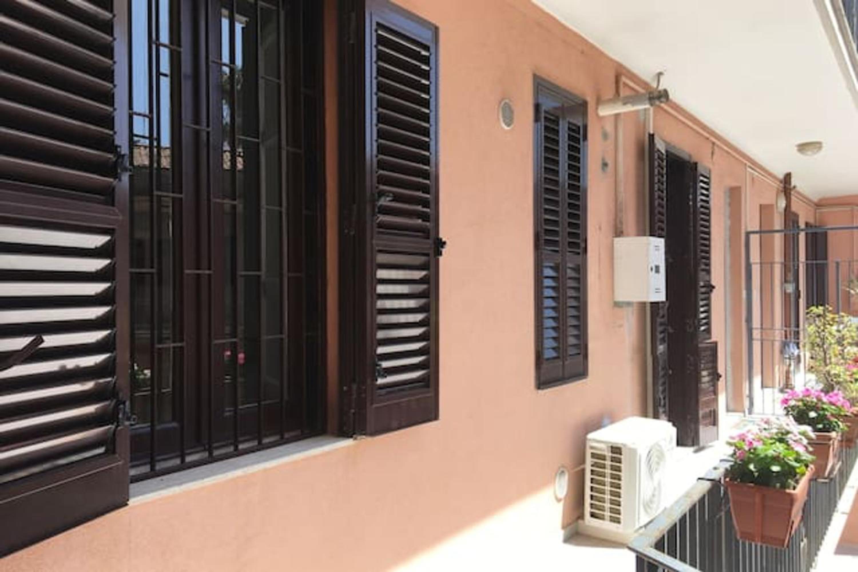 Modern Apartment in Siracusa – 40 sqm with Parking view 3