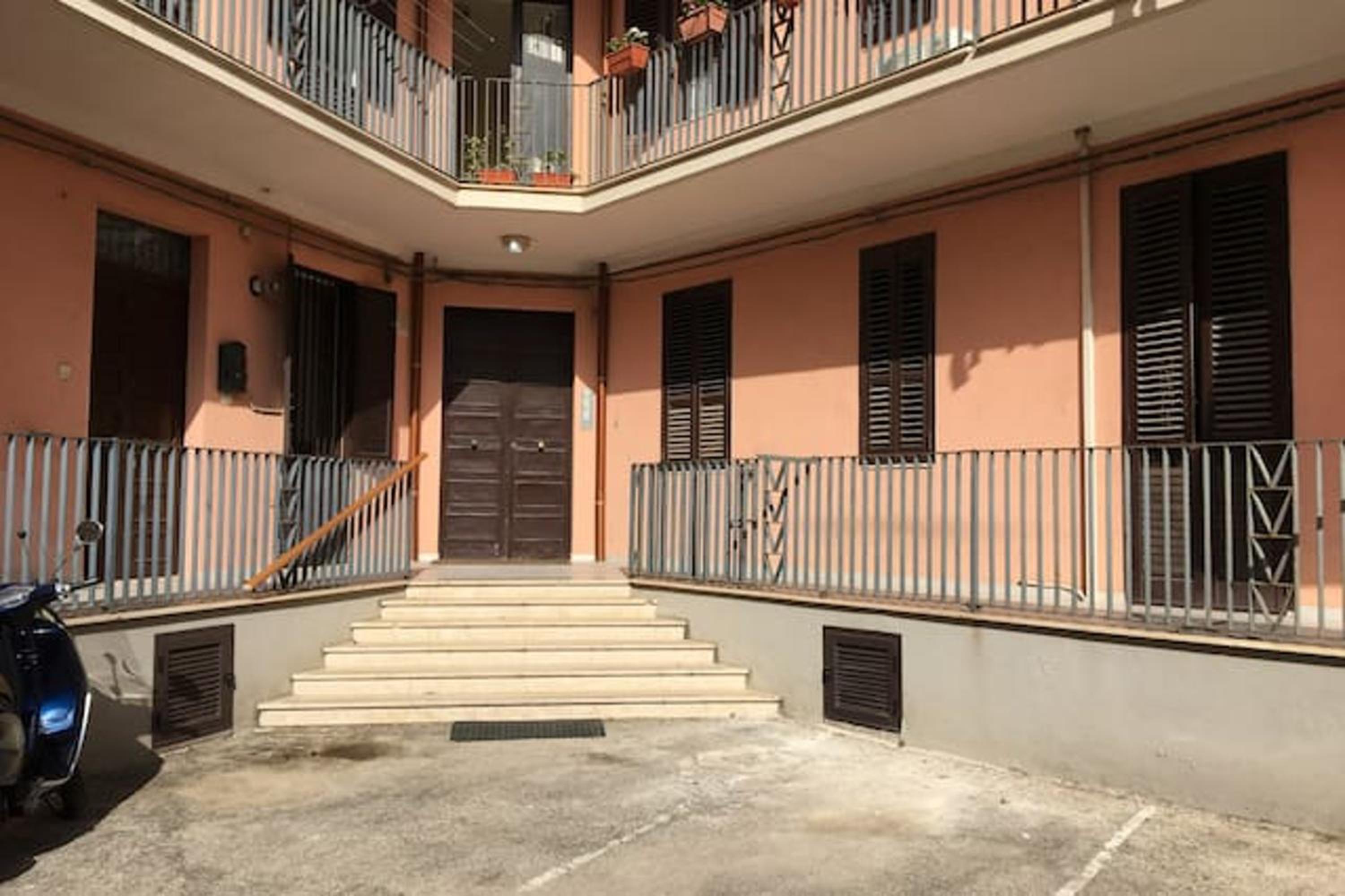Modern Apartment in Siracusa – 40 sqm with Parking view 4