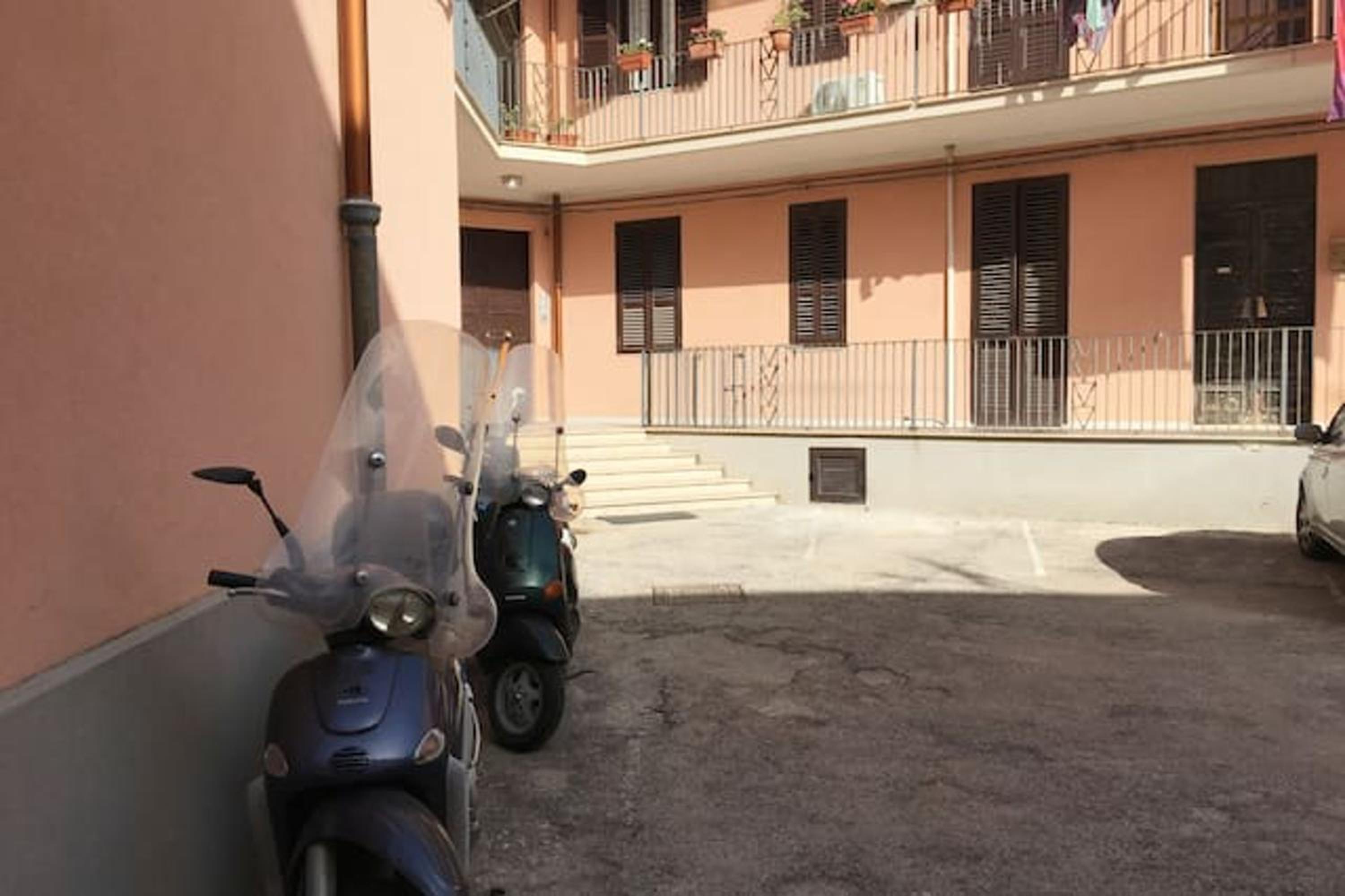 Modern Apartment in Siracusa – 40 sqm with Parking view 5