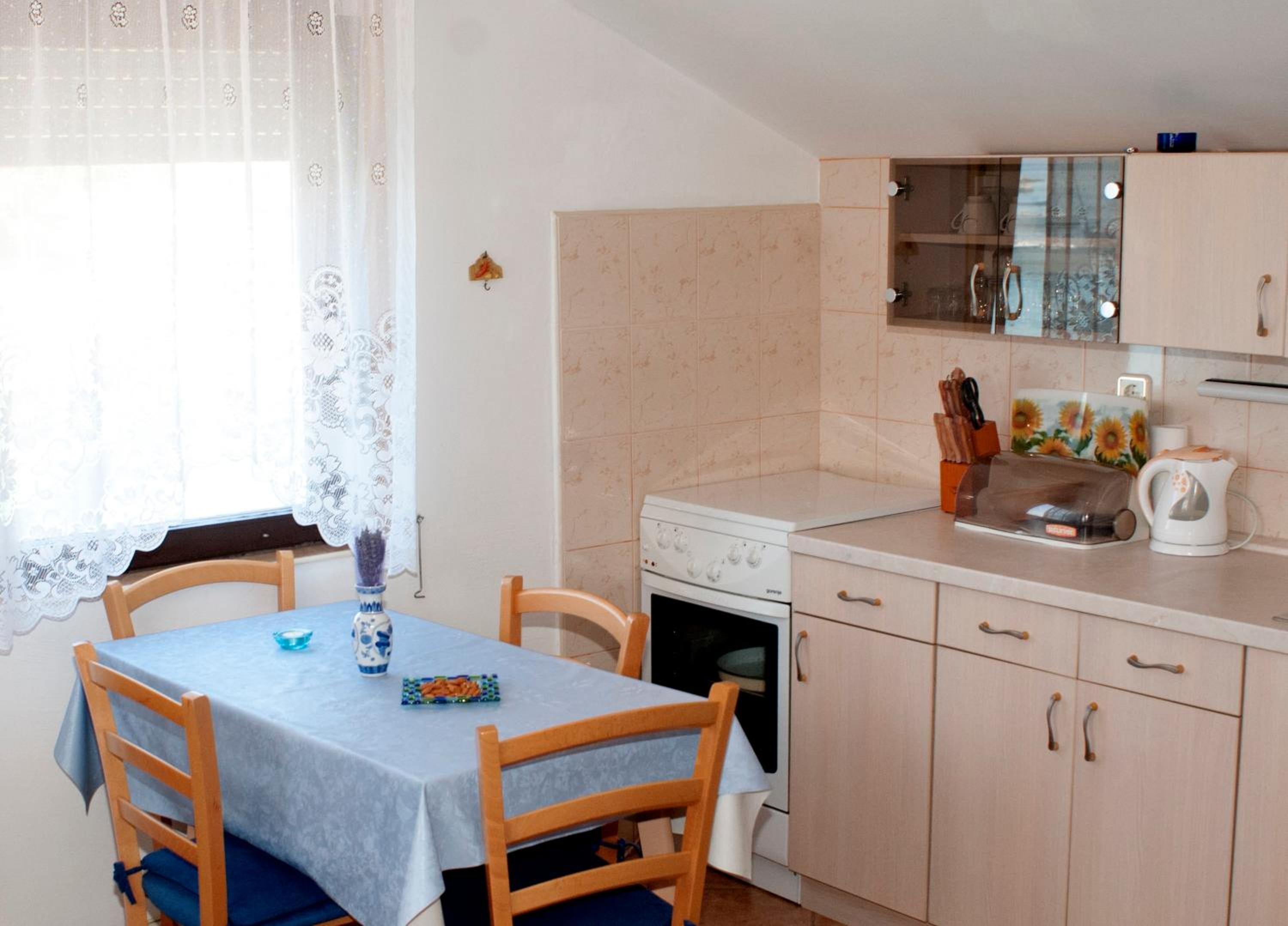 Sea View Apartment in Prvić Luka, 46m², Terrace