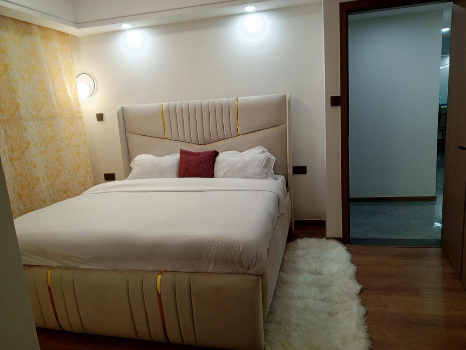 THE MODERN NEWLY FURNISHED TWO BEDROOM APARTMENT IN KILIMANi view 2