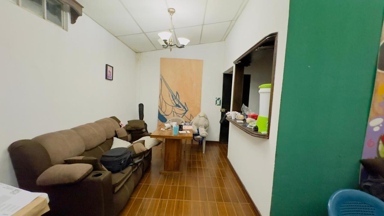 graff House view 3