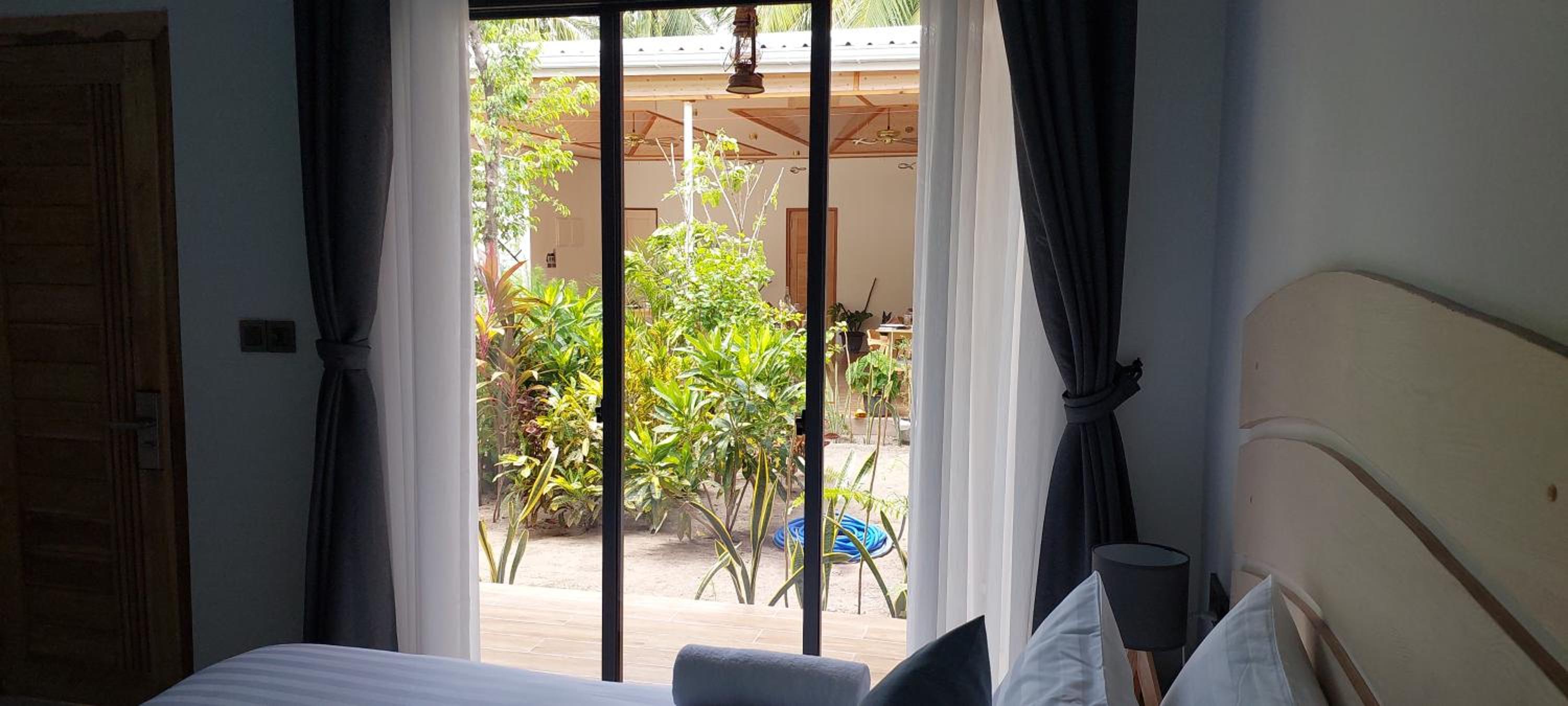 Infinity Beach Dhigurah view 3