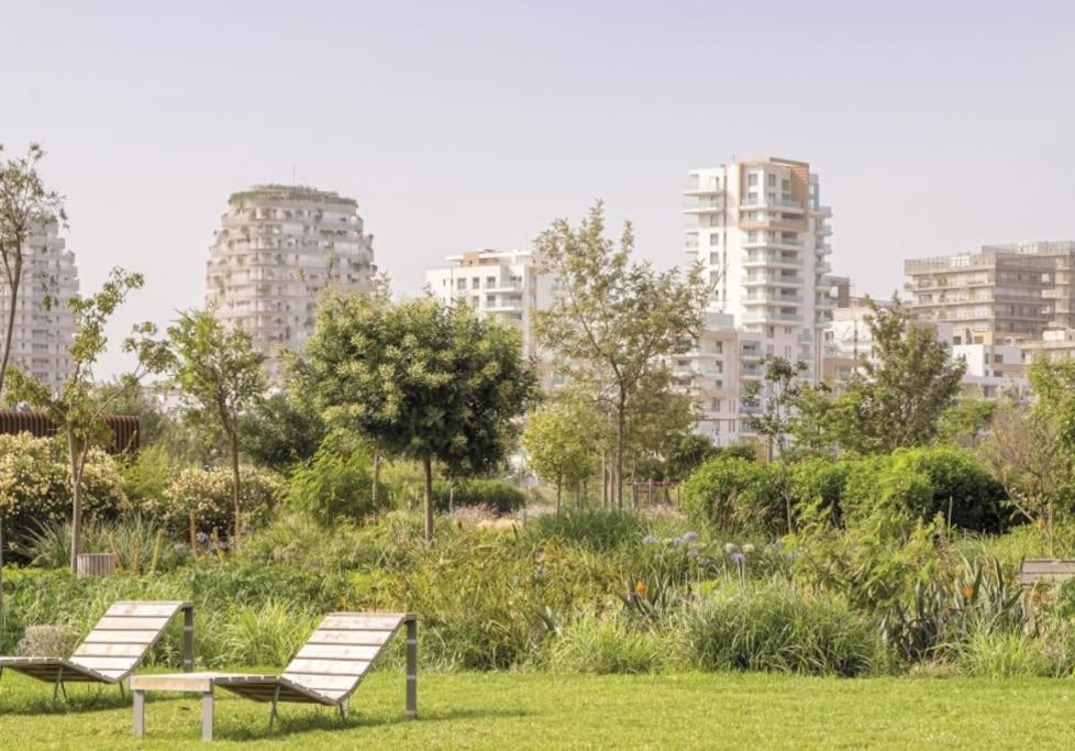 Appartement luxueux 2CH aux Tours Végétales- CFC view 2