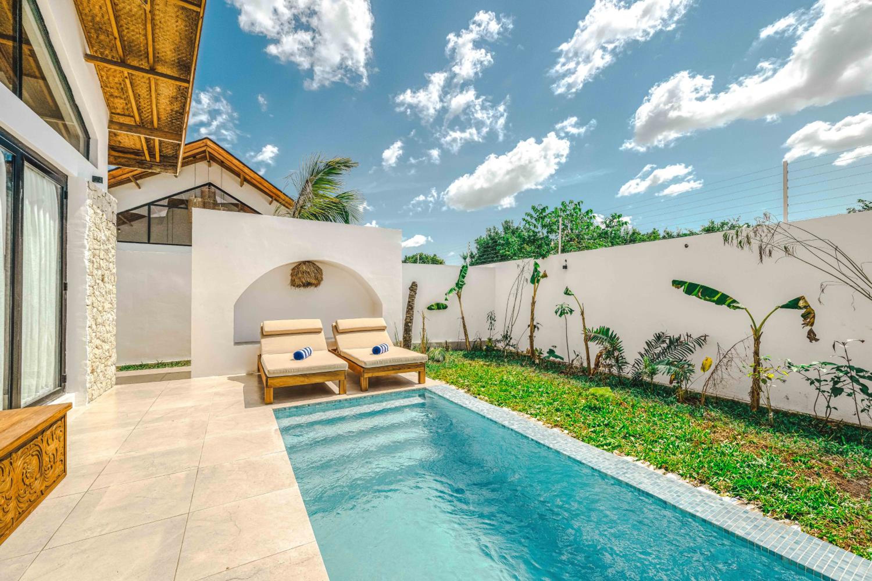 Paje Emerald Escapes