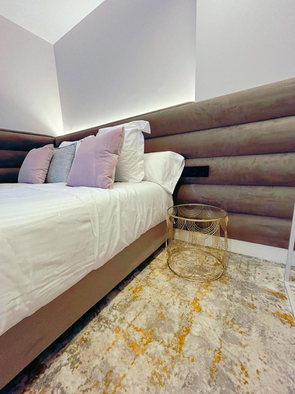 Lemon Suites Santander