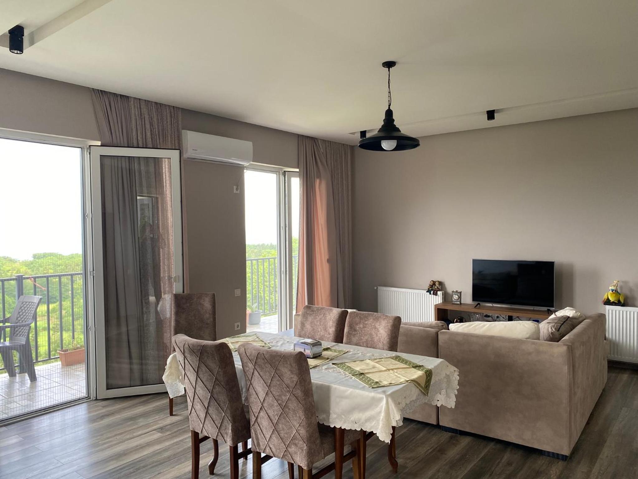 Entire 2nd Floor in Tsikisdziri view 3