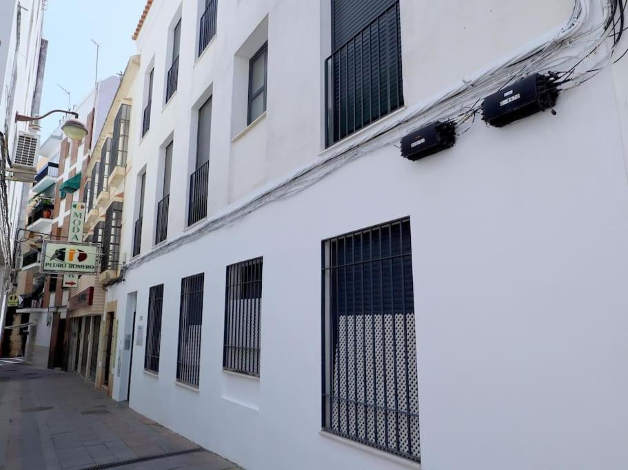 Rodriguez Sanchez & Parking Gratuito