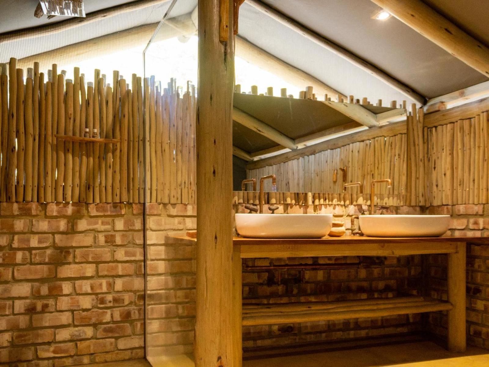 Ndhovu Safari Lodge