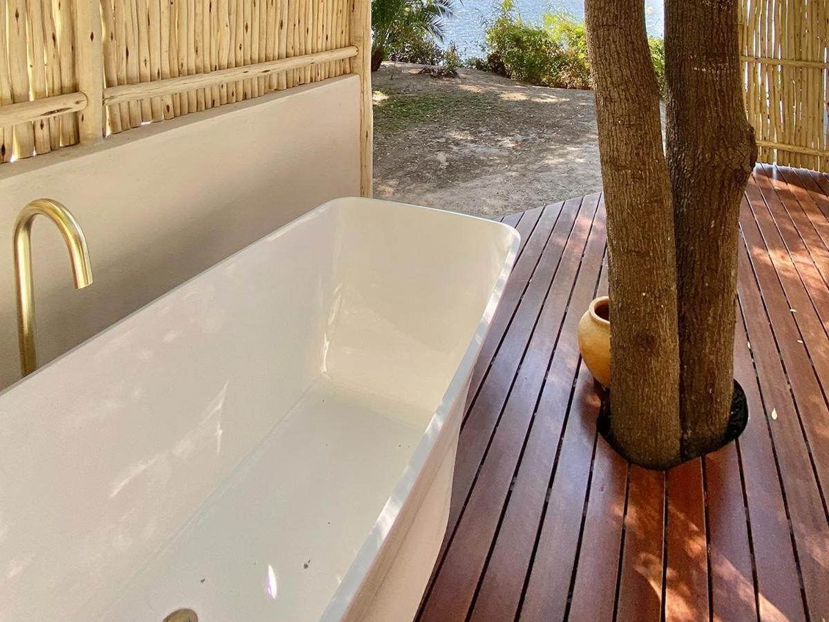 Ndhovu Safari Lodge