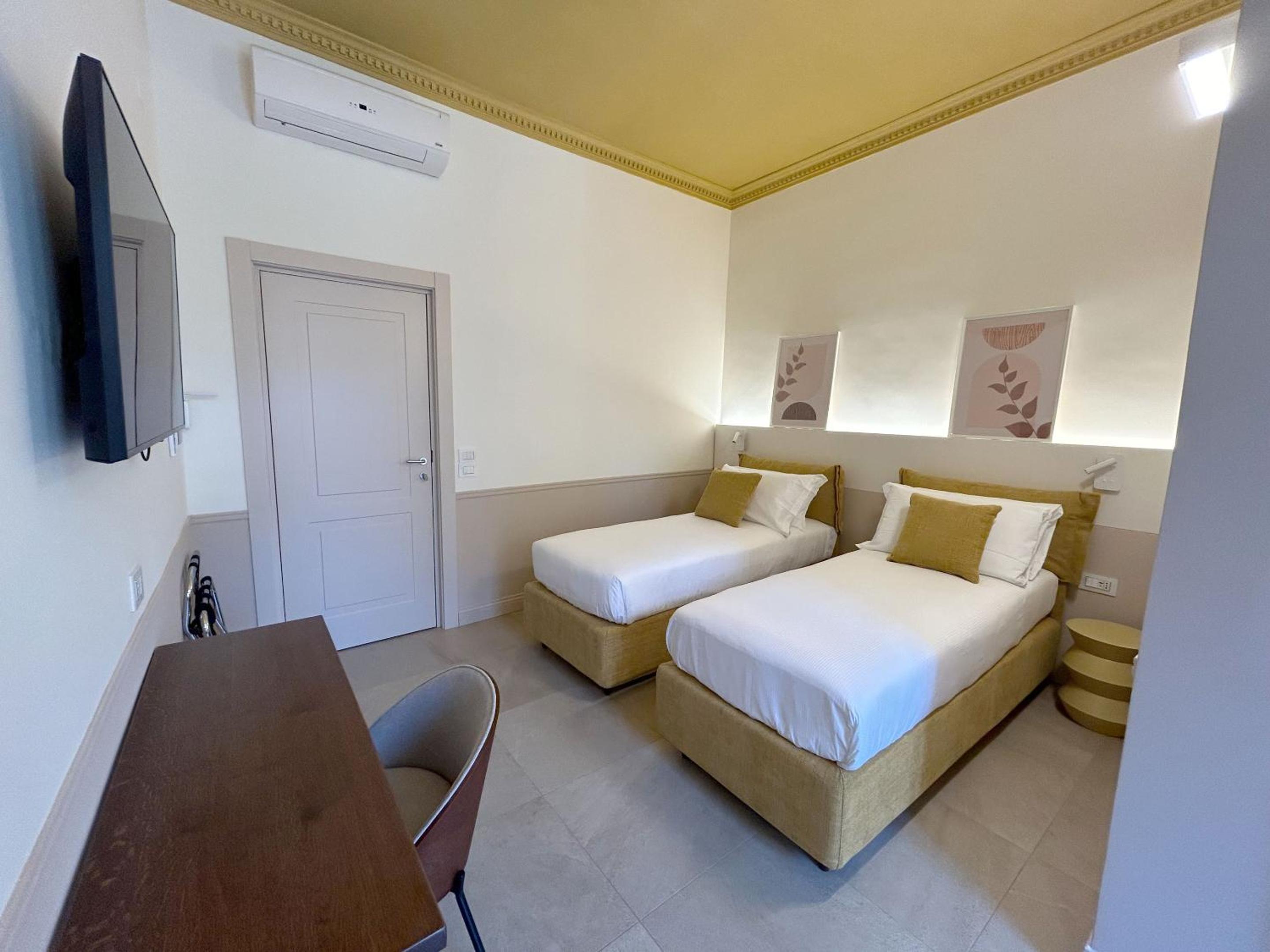 Astom Suites
