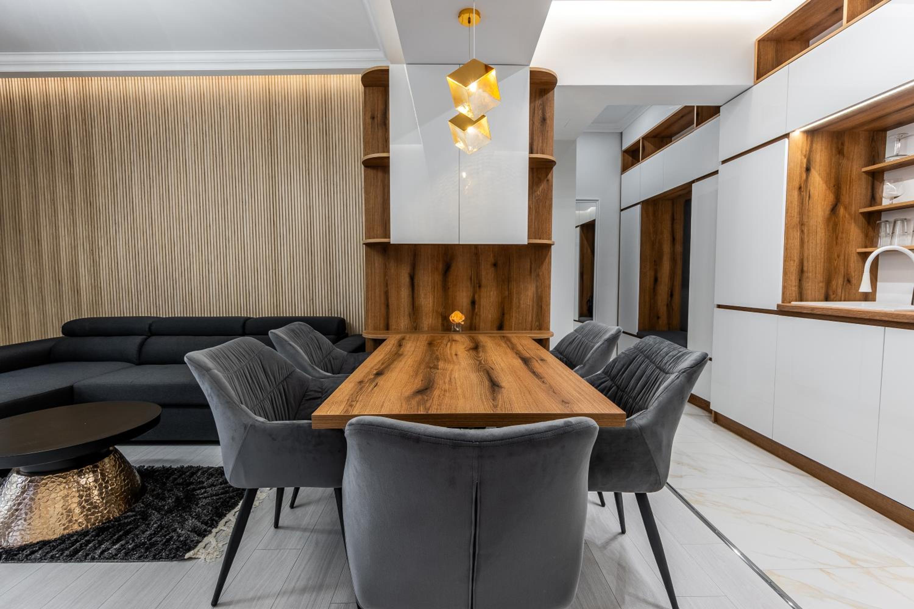 Vitoshka Luxury 2-BR Retreat by BulgarianHomes