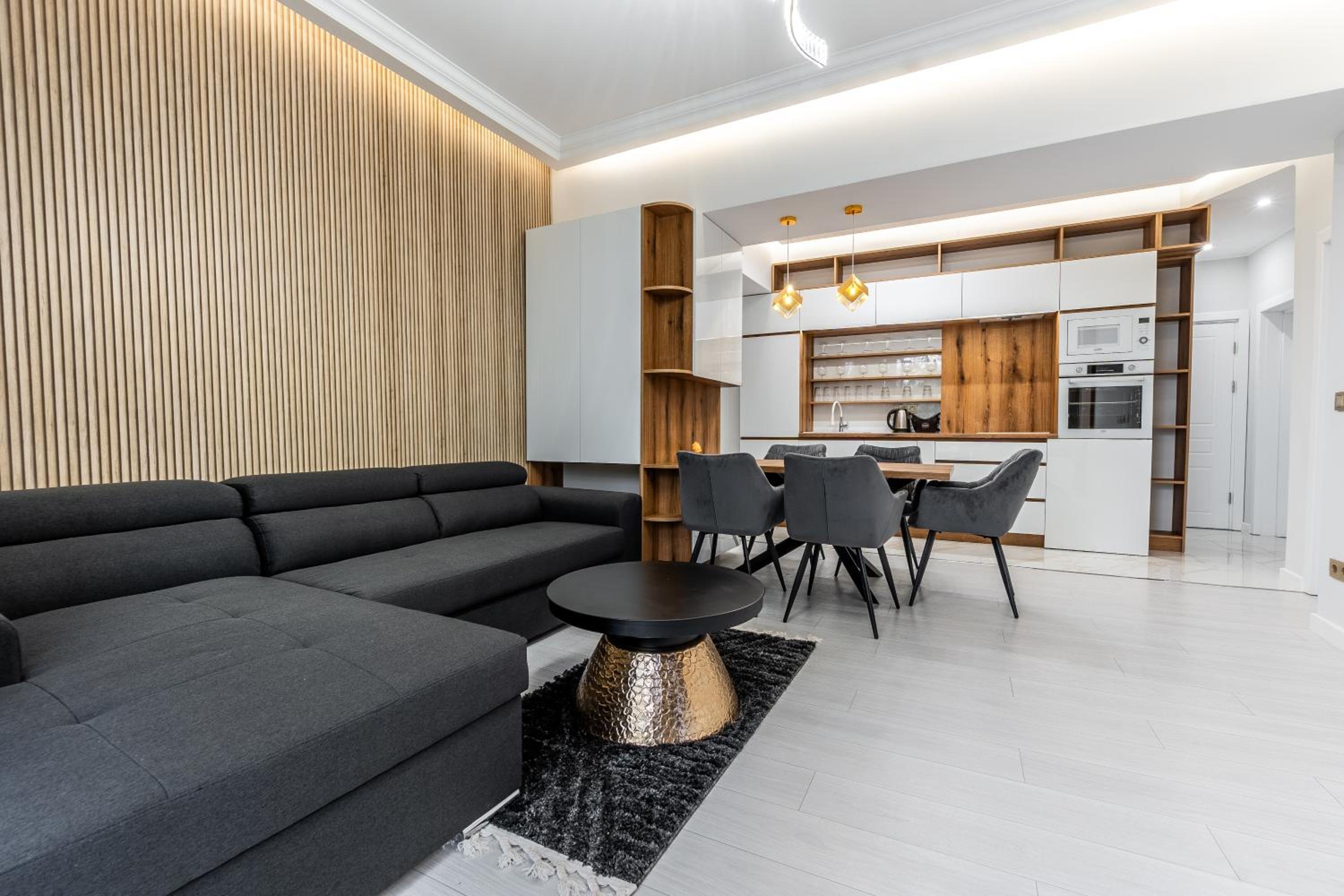 Vitoshka Luxury 2-BR Retreat by BulgarianHomes