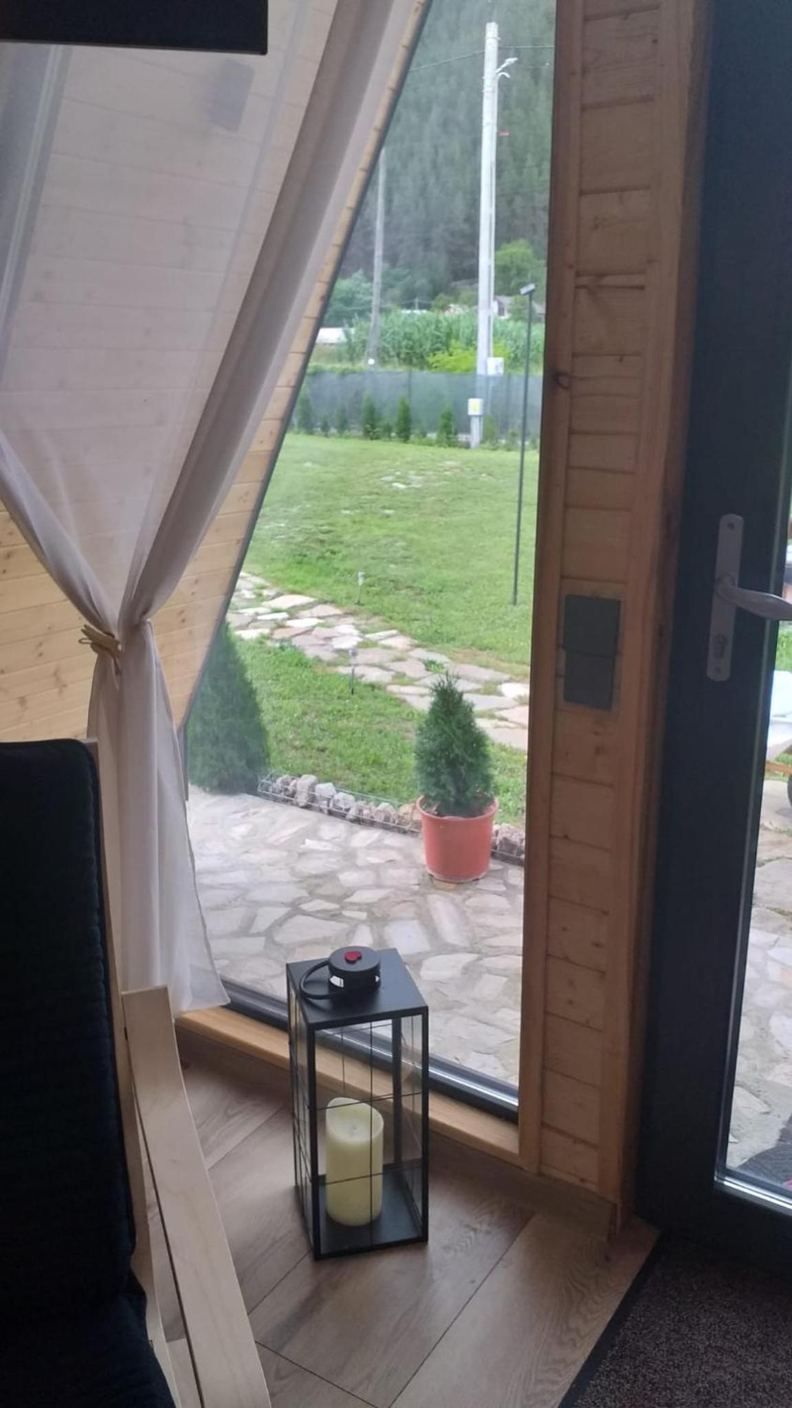 Cabana A Vis view 2
