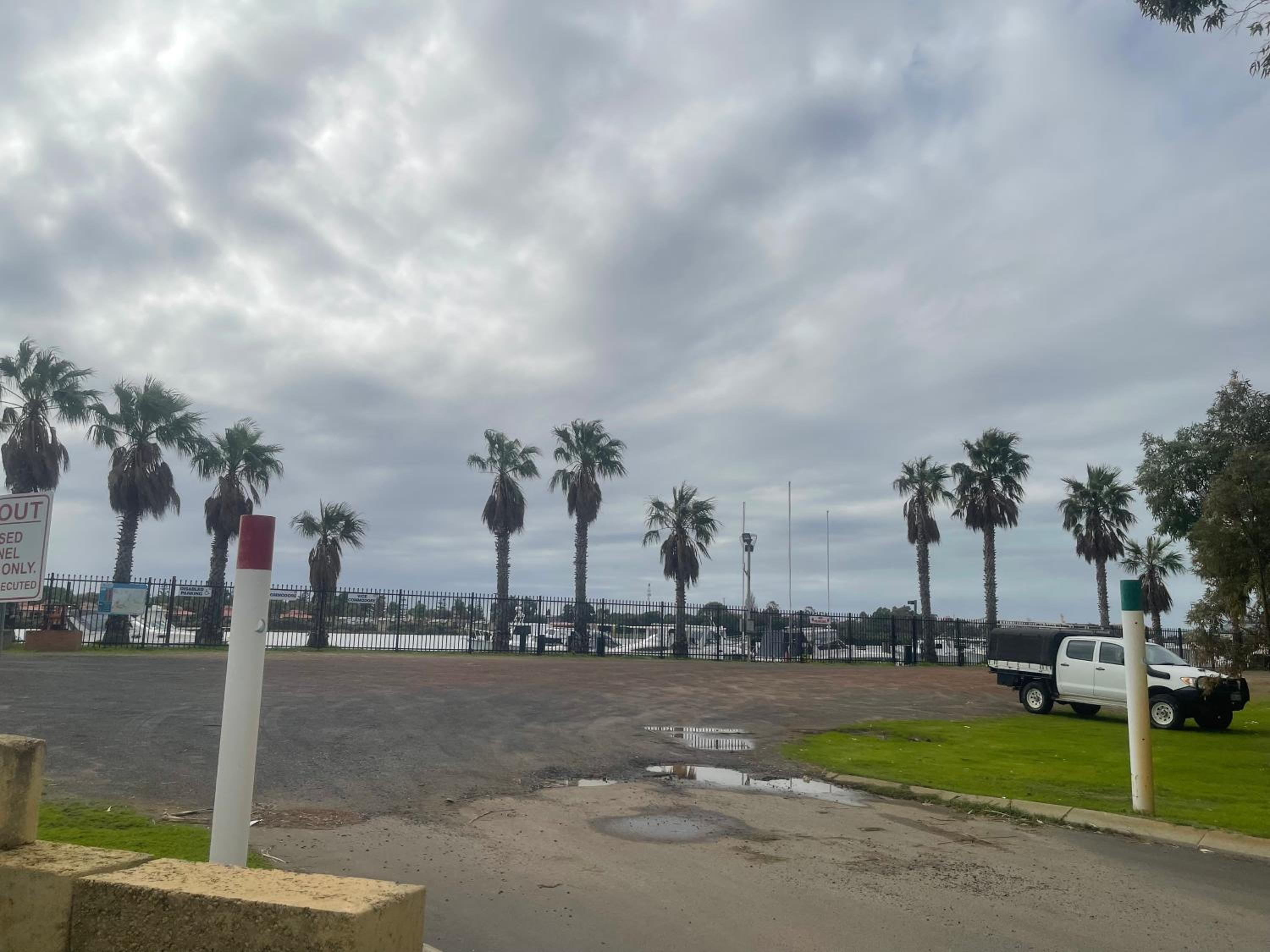 Masood Family Getaway Steps from CBD attractions