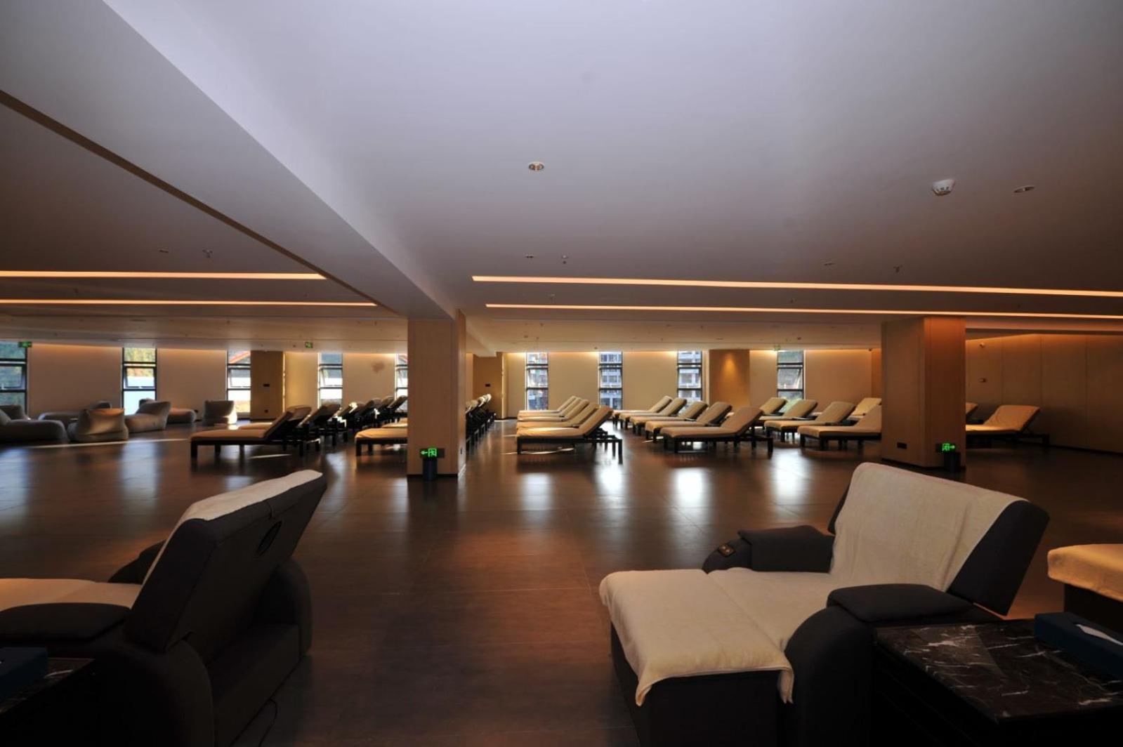 Wyndham Grand Plaza Royale Hot Springs Fenghuang