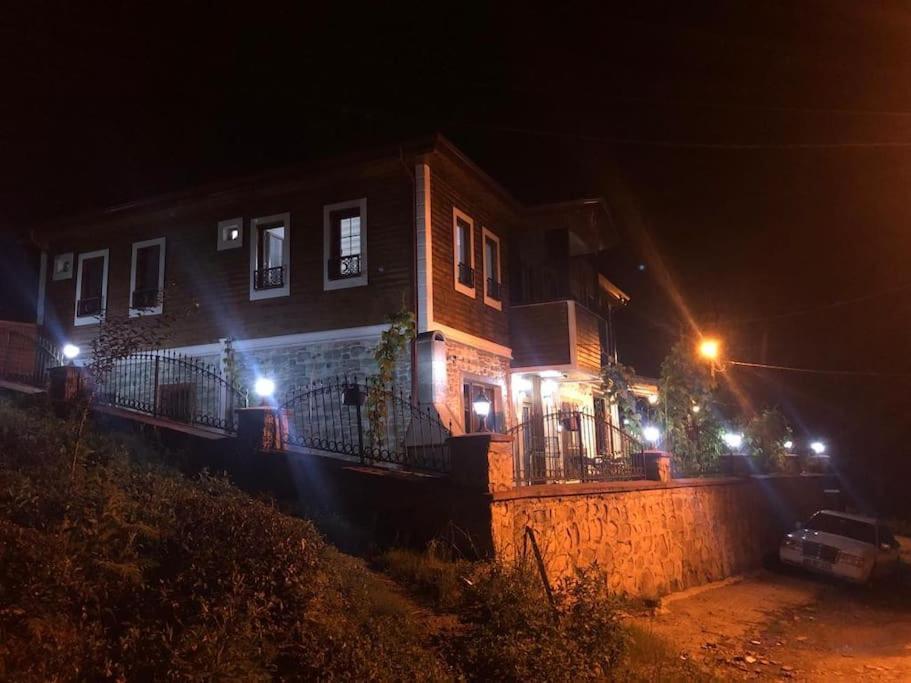 Doğayla Baş Başa Villa -11 Kişilik - Bakanlık Sertifikalı view 5