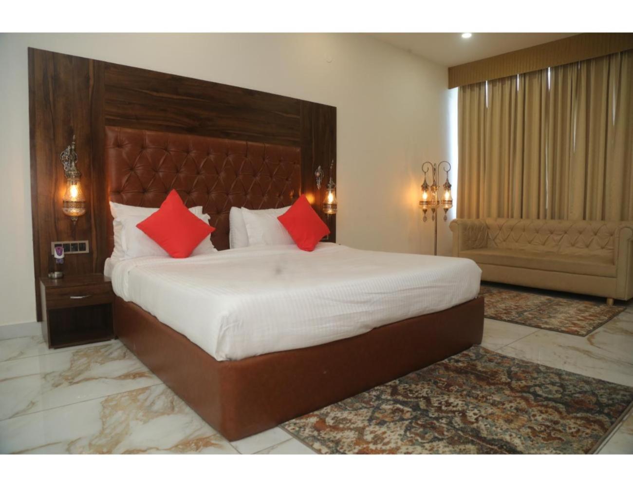 Pal Royal Resort, Paonta Sahib view 5
