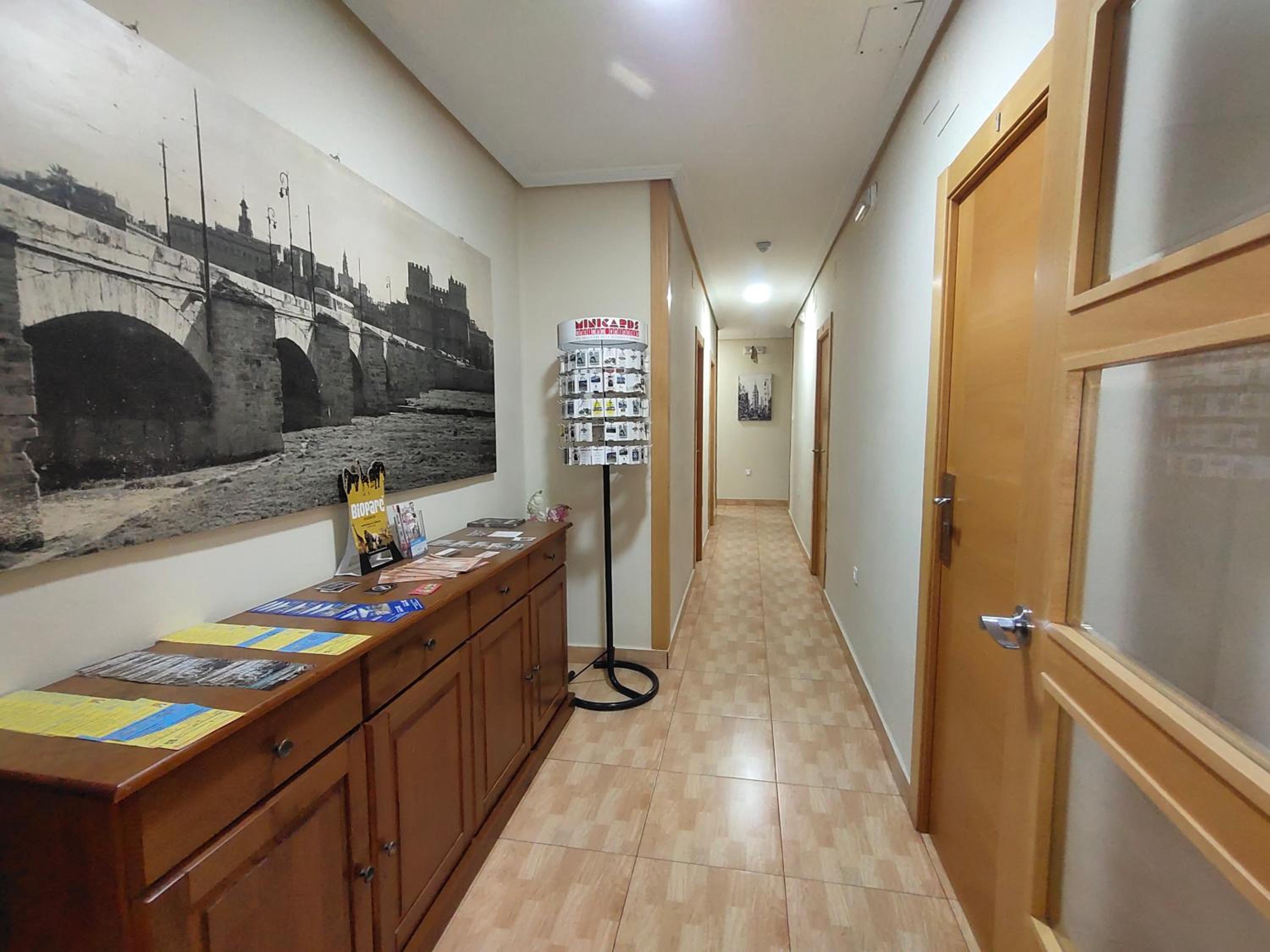 Hostal Abastos