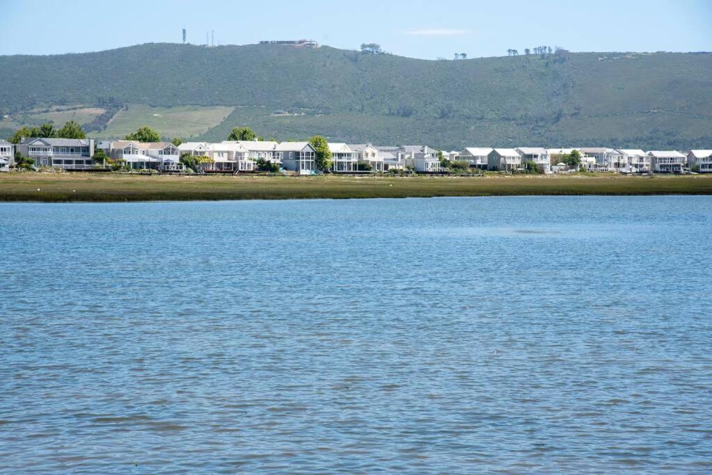 Nicola's at Costa Sarda Knysna