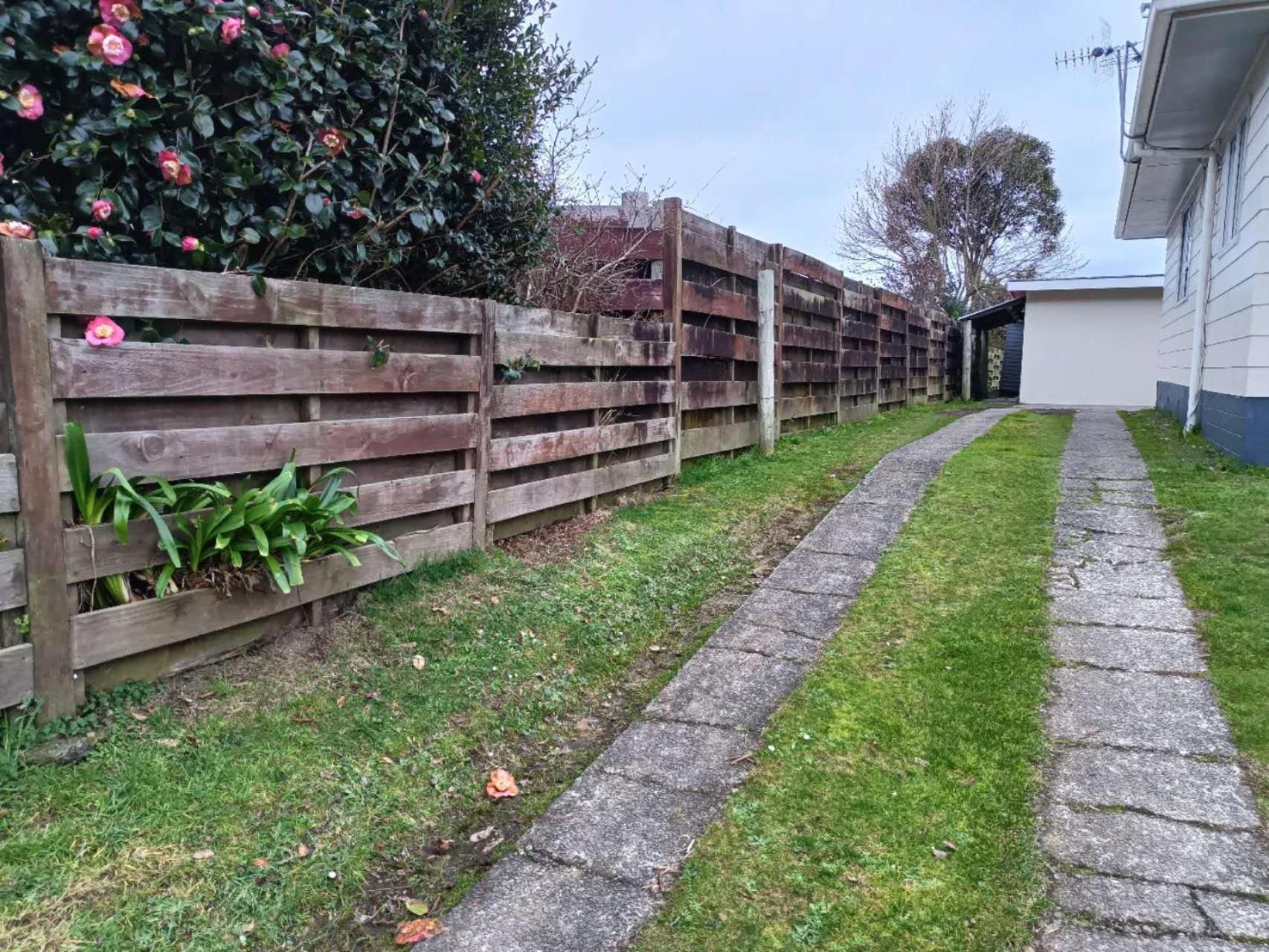 1-Bedroom Studio House B at 23 Mallard Drive view 3