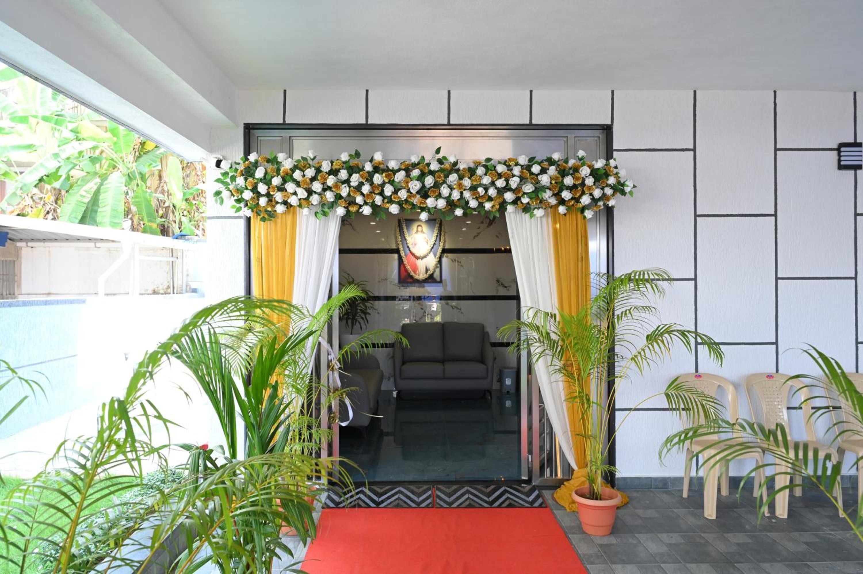 The Grace Residence - Unmarried Couples Not Allowed