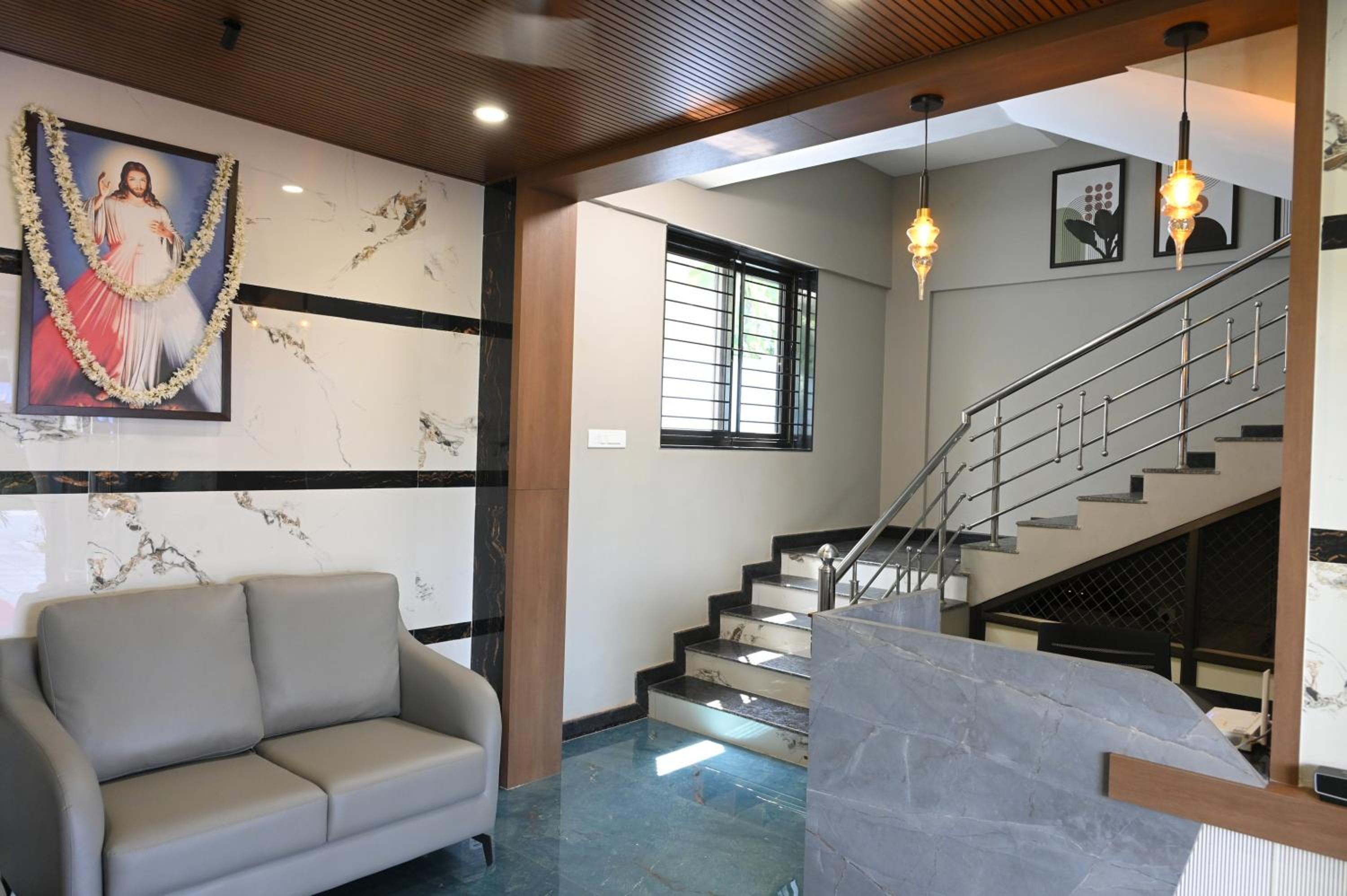 The Grace Residence - Unmarried Couples Not Allowed