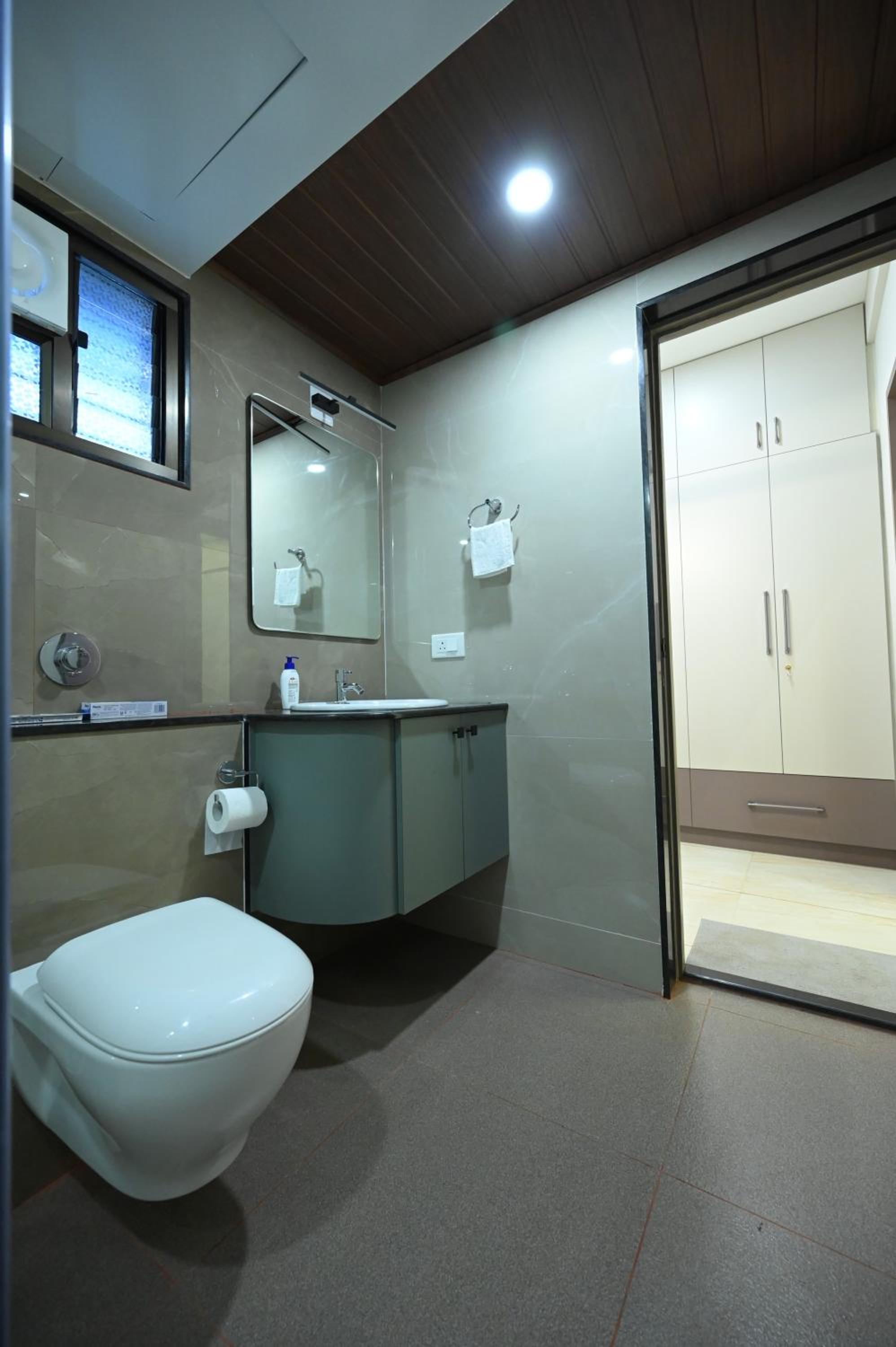 The Grace Residence - Unmarried Couples Not Allowed