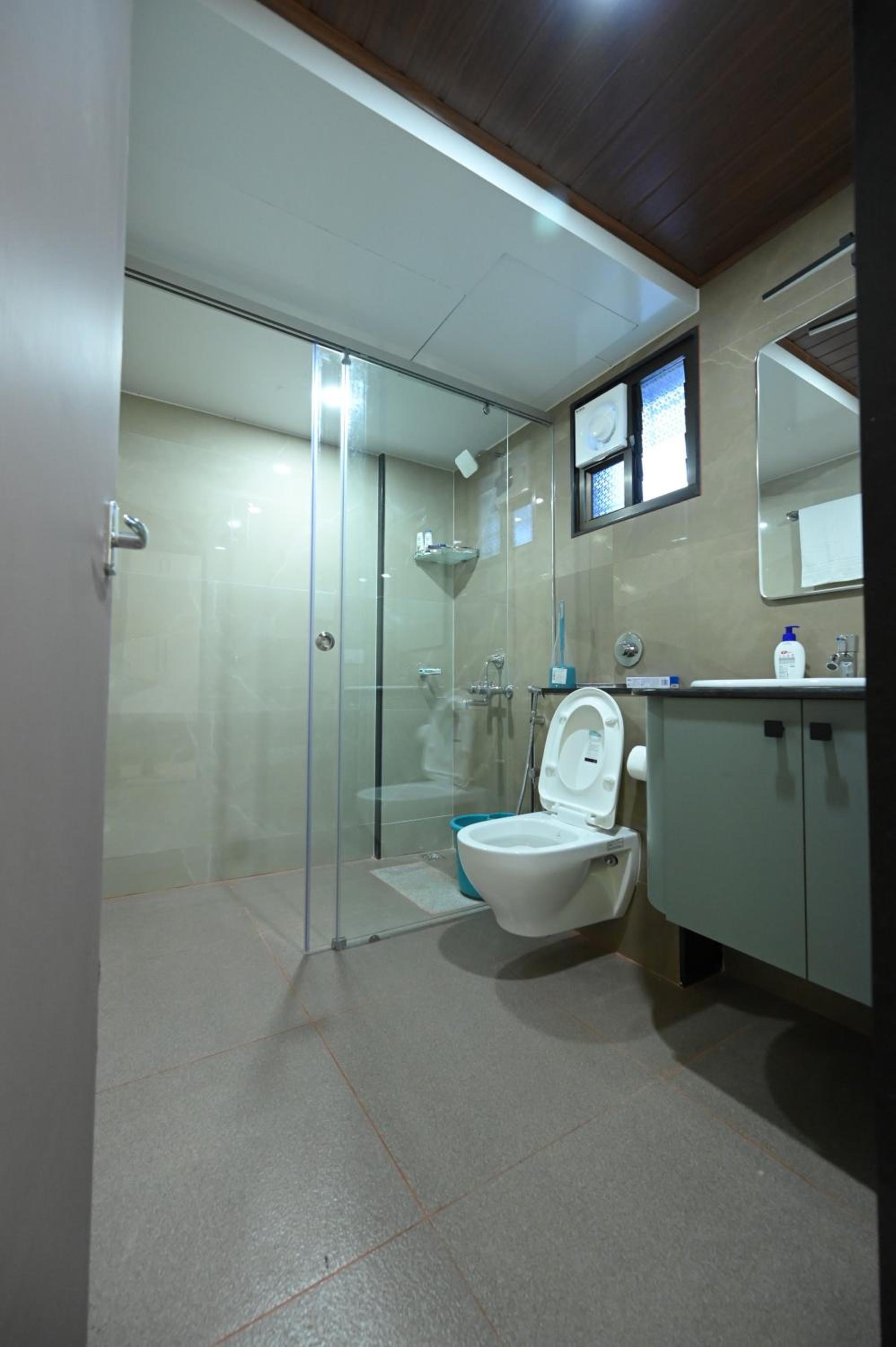 The Grace Residence - Unmarried Couples Not Allowed