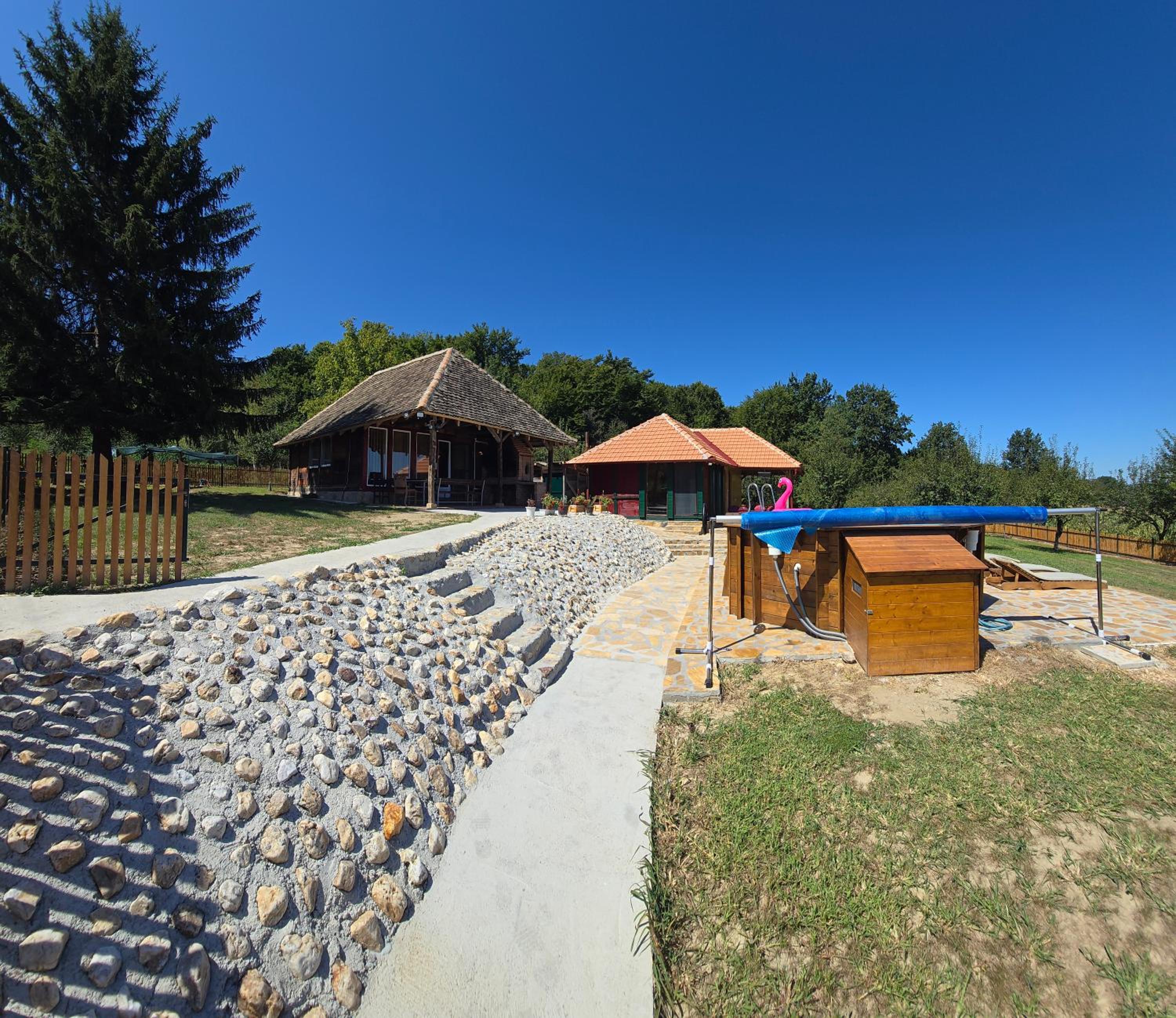 Photo 15