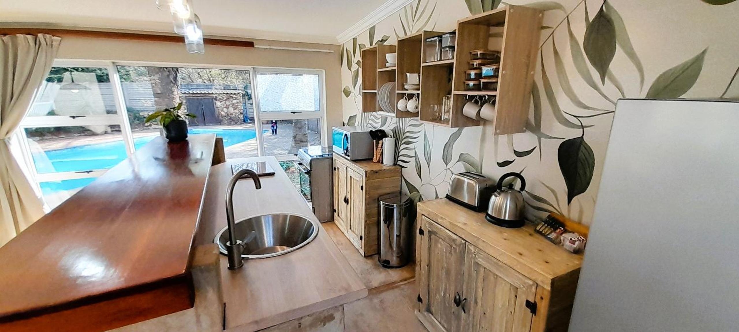 Joy Haven - Open Plan Studio view 3