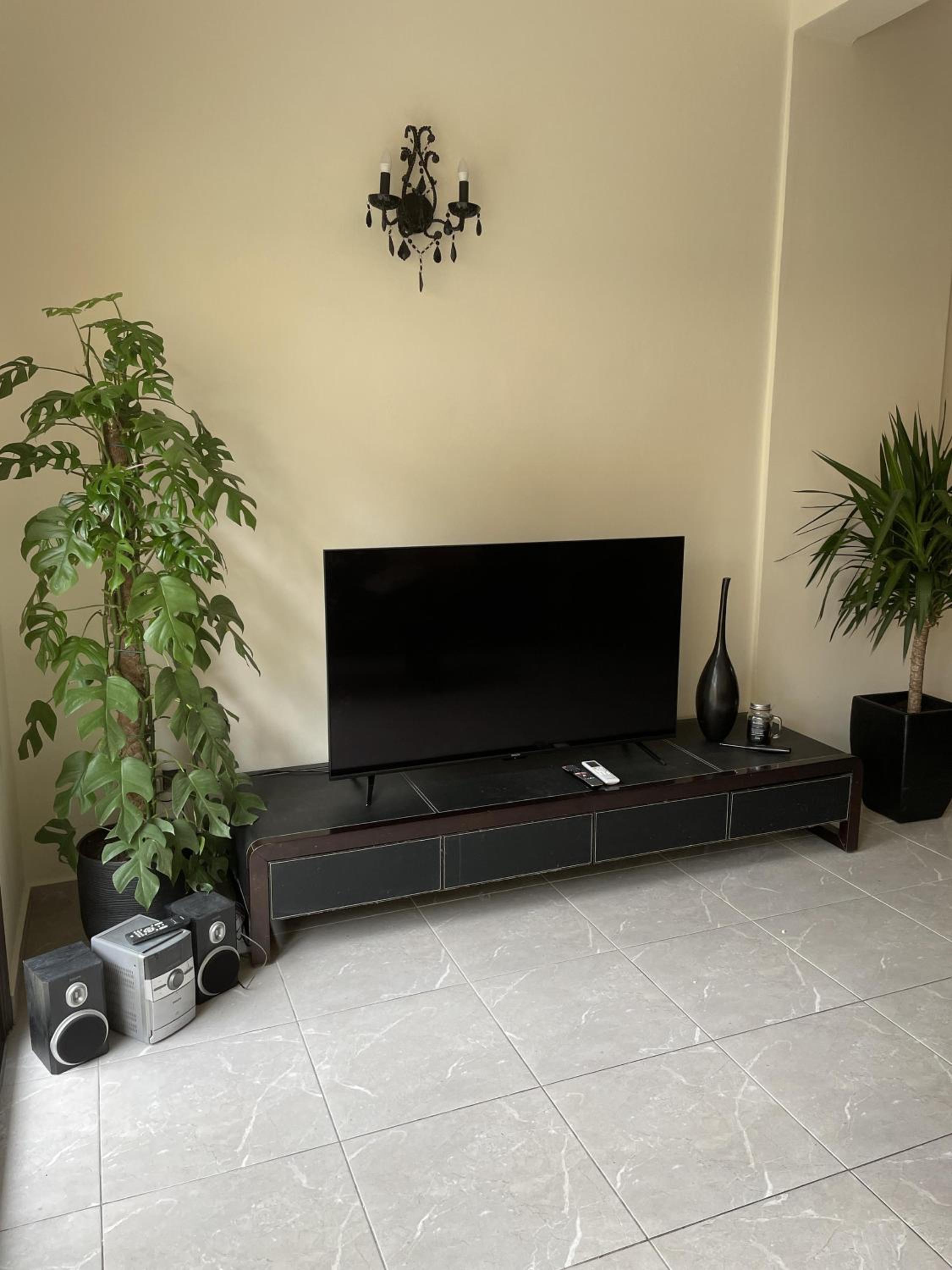 2 Bed Townhouse Sleeps 4 - Pool - Patio & Balcony