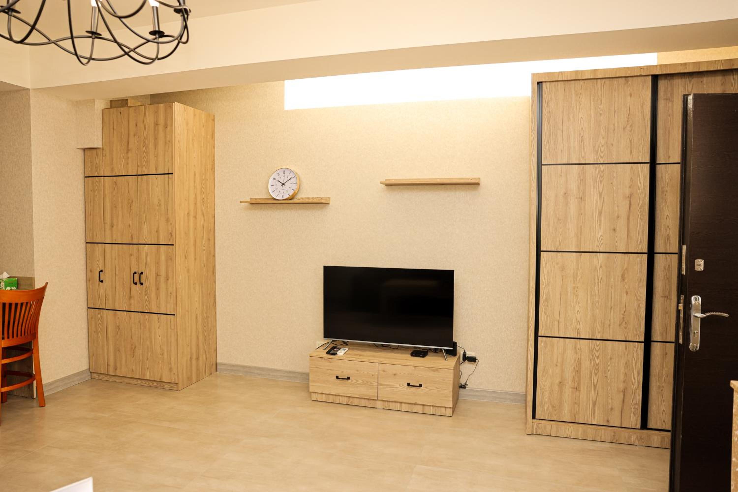 Silent Apartment 1