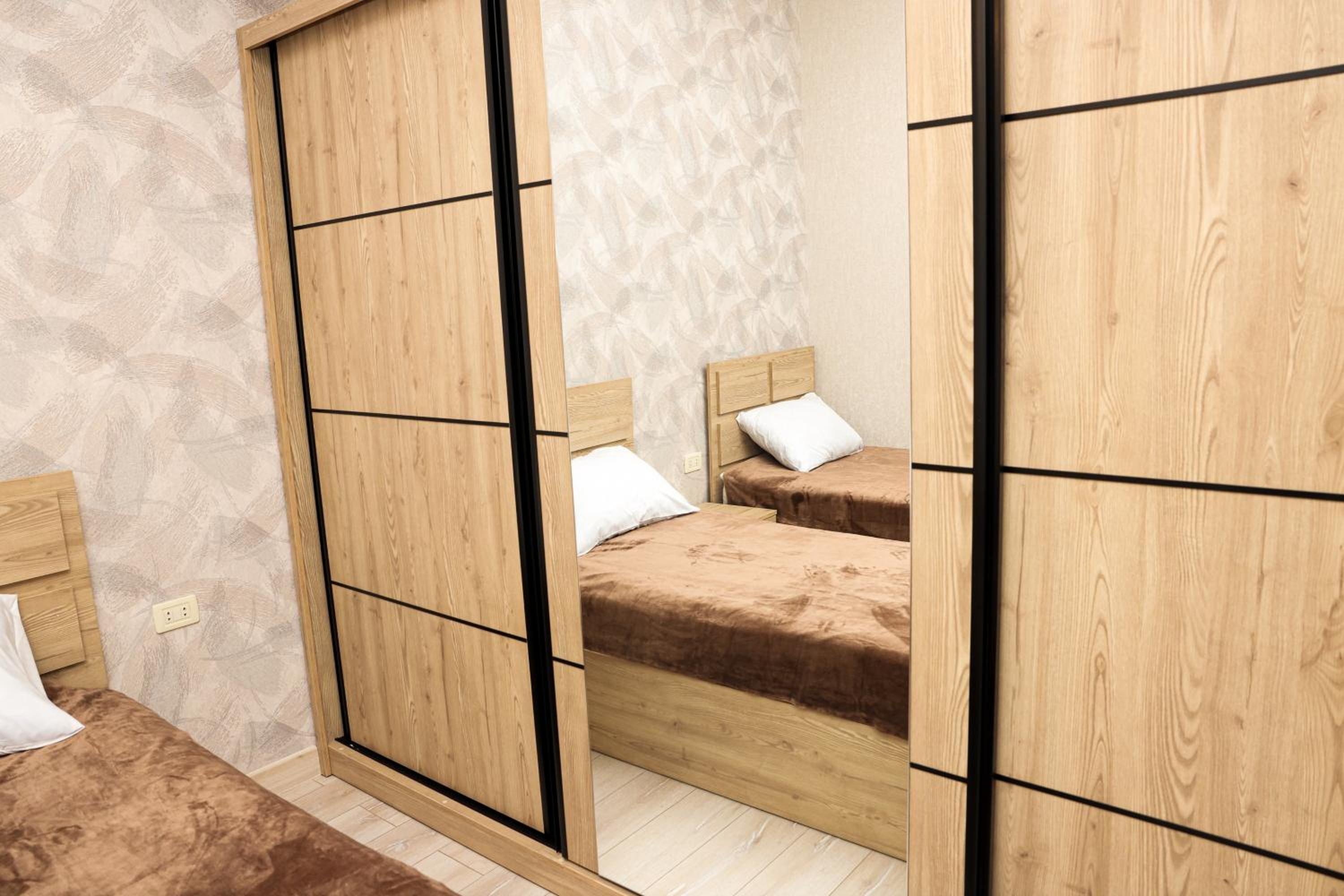 Silent Apartment 1