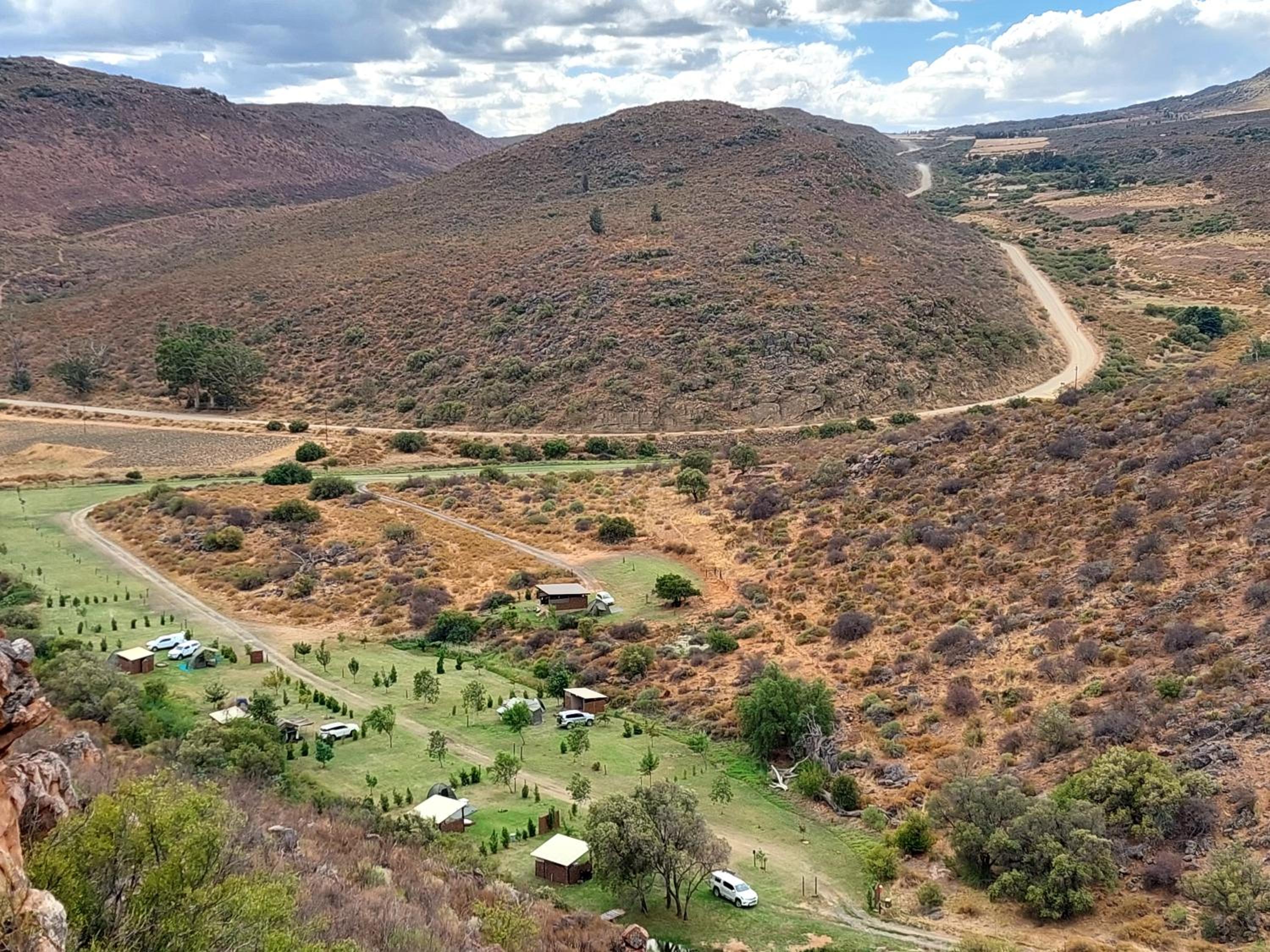 Lylius Cottage and Campsites