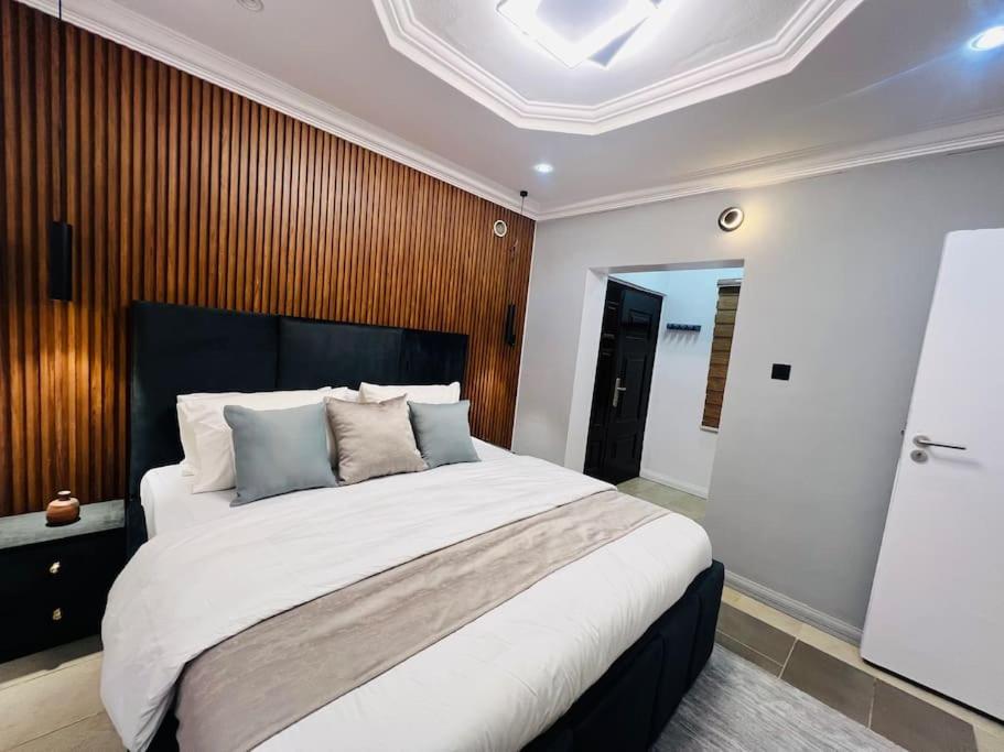 Go Flex Studio - Osapa London 24hr Power
