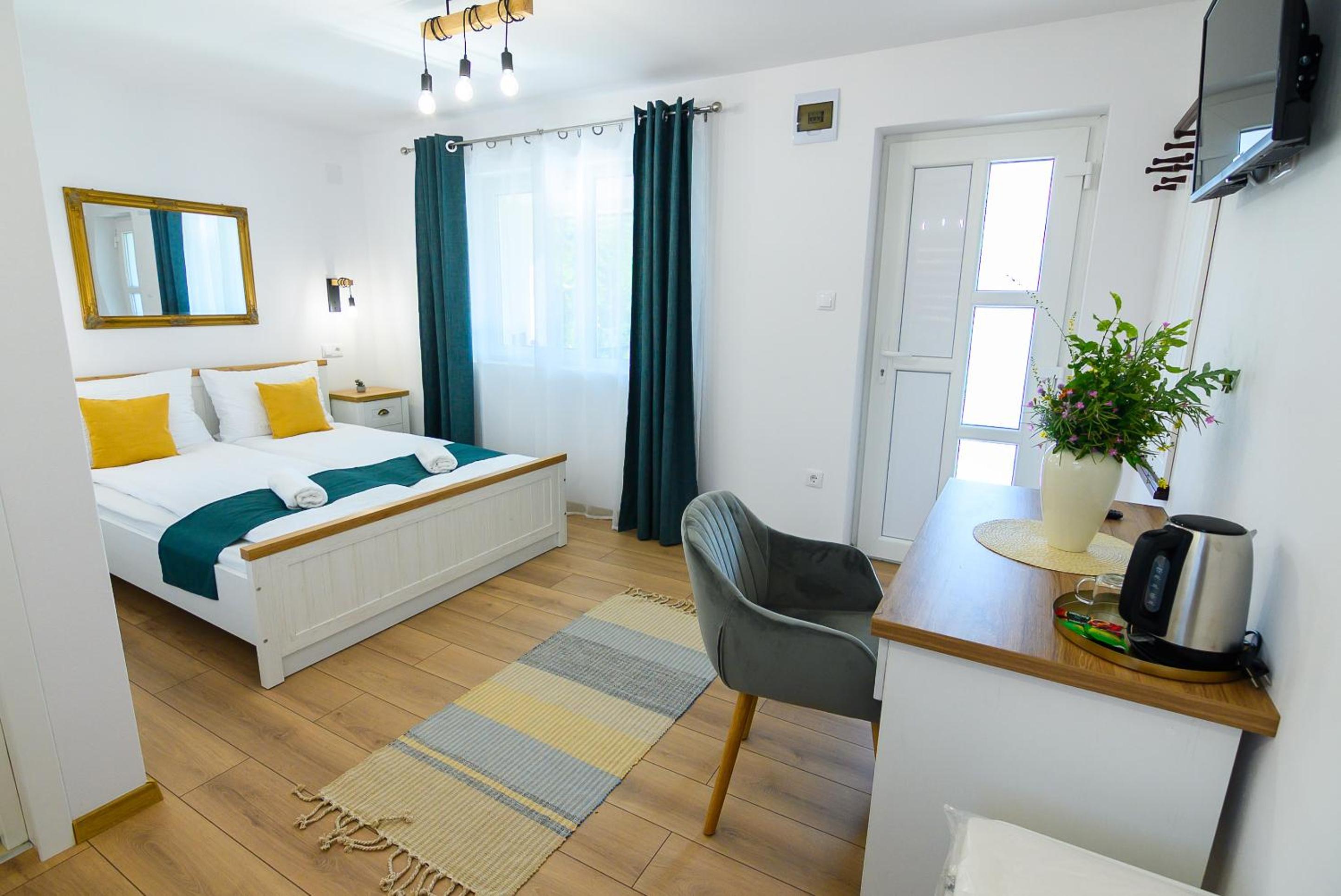 Cozy Rooms
