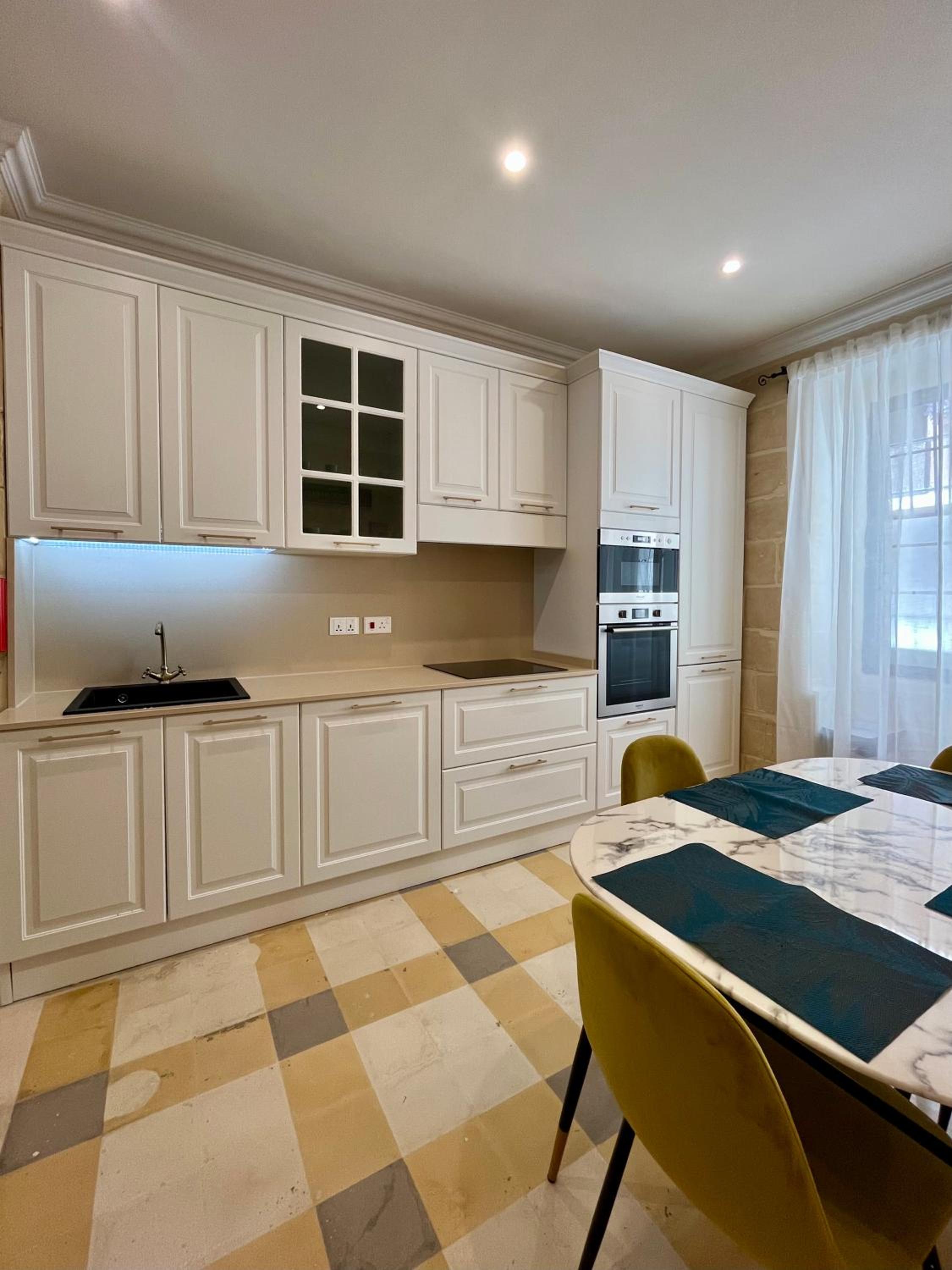 Traditional Maltese Apartment photo 4