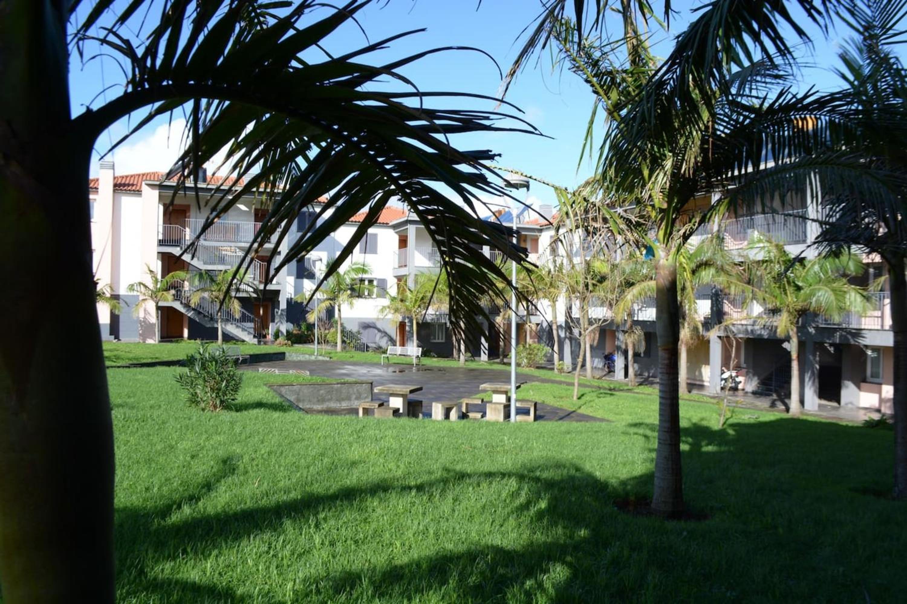 Chic Apartment Ribeira Grande 60 m² + balcony