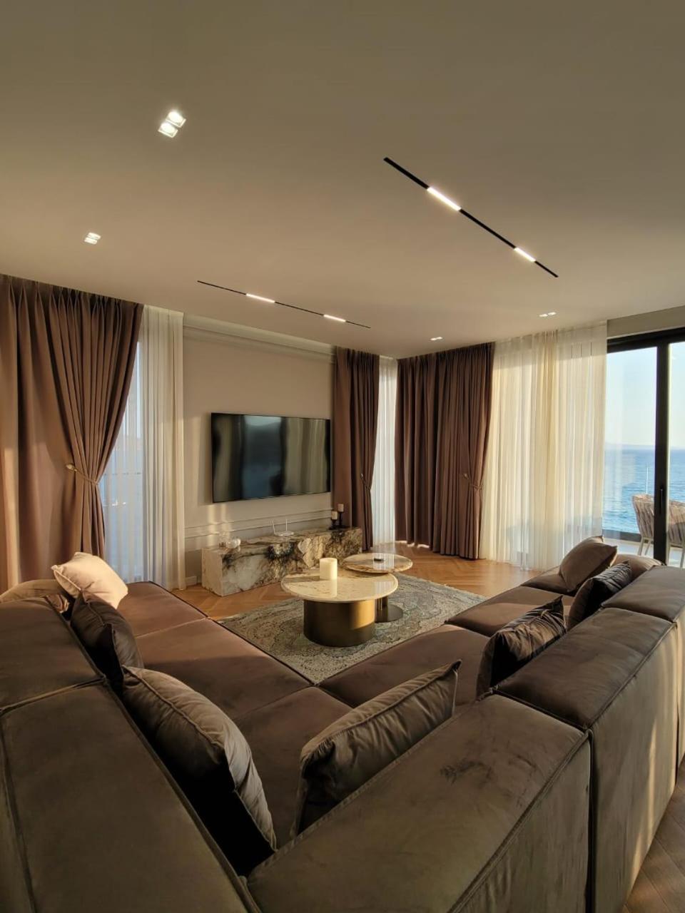 DAED Luxury Residence