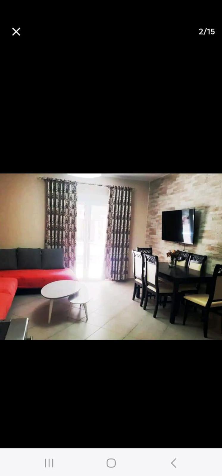Apartment with 2 sleeping rooms and 2 bathrooms