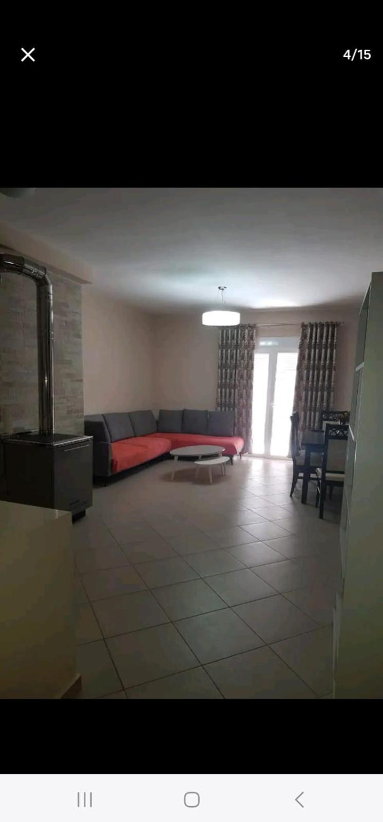 Apartment with 2 sleeping rooms and 2 bathrooms