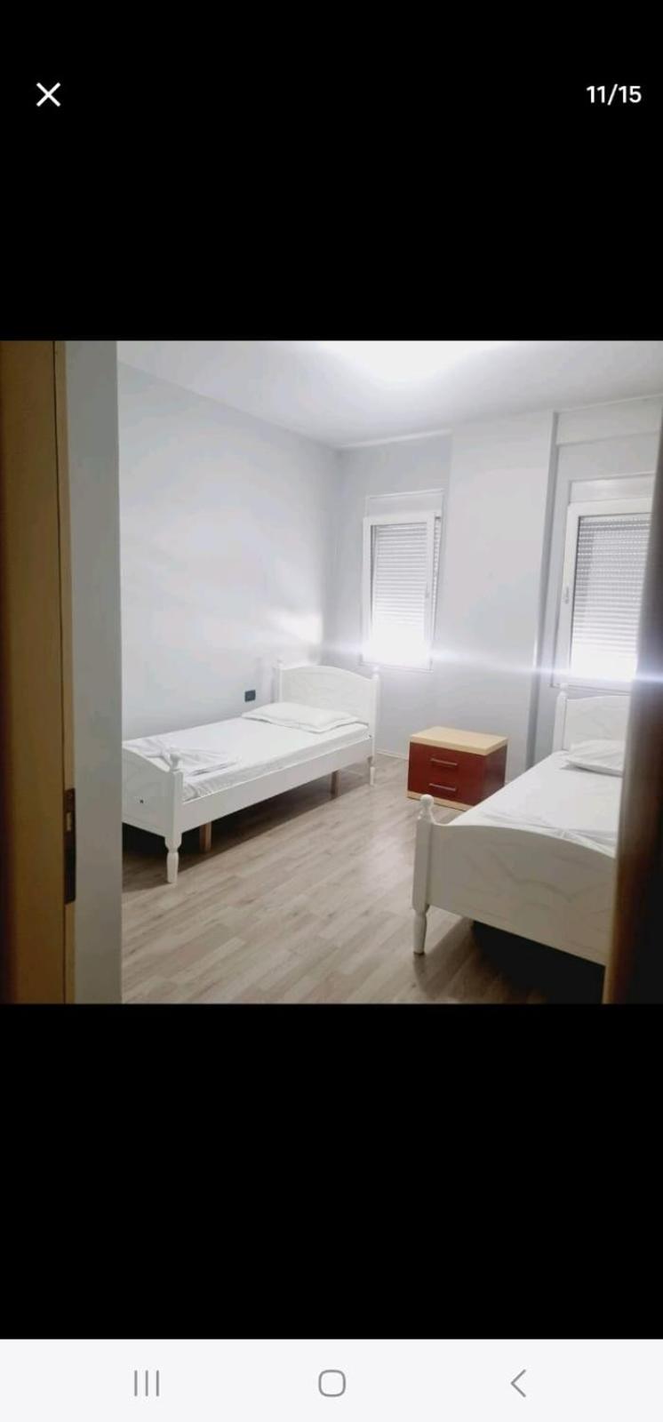 Apartment with 2 sleeping rooms and 2 bathrooms