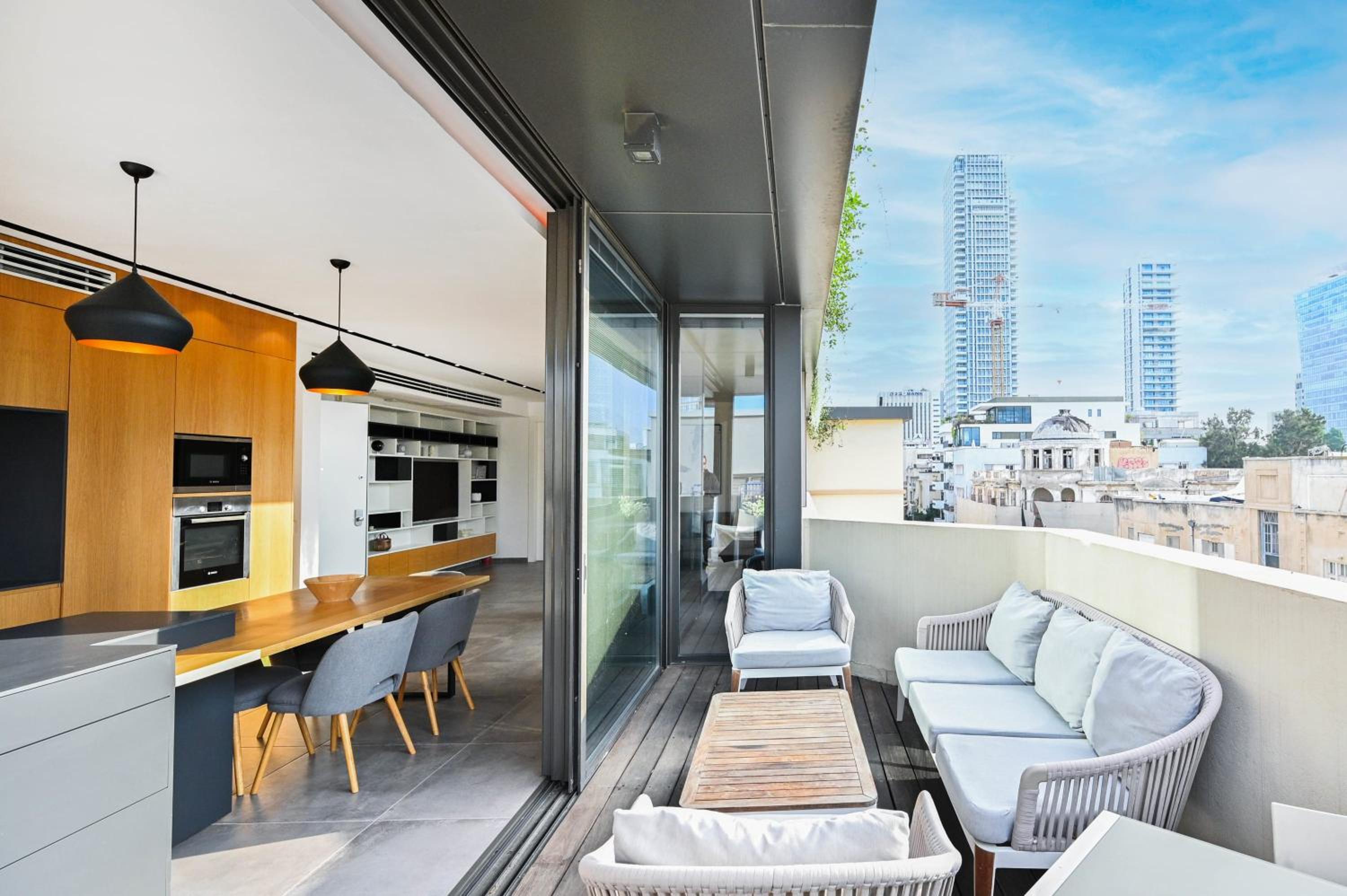 Luxury 2 BR in Yavne by HolyGuest