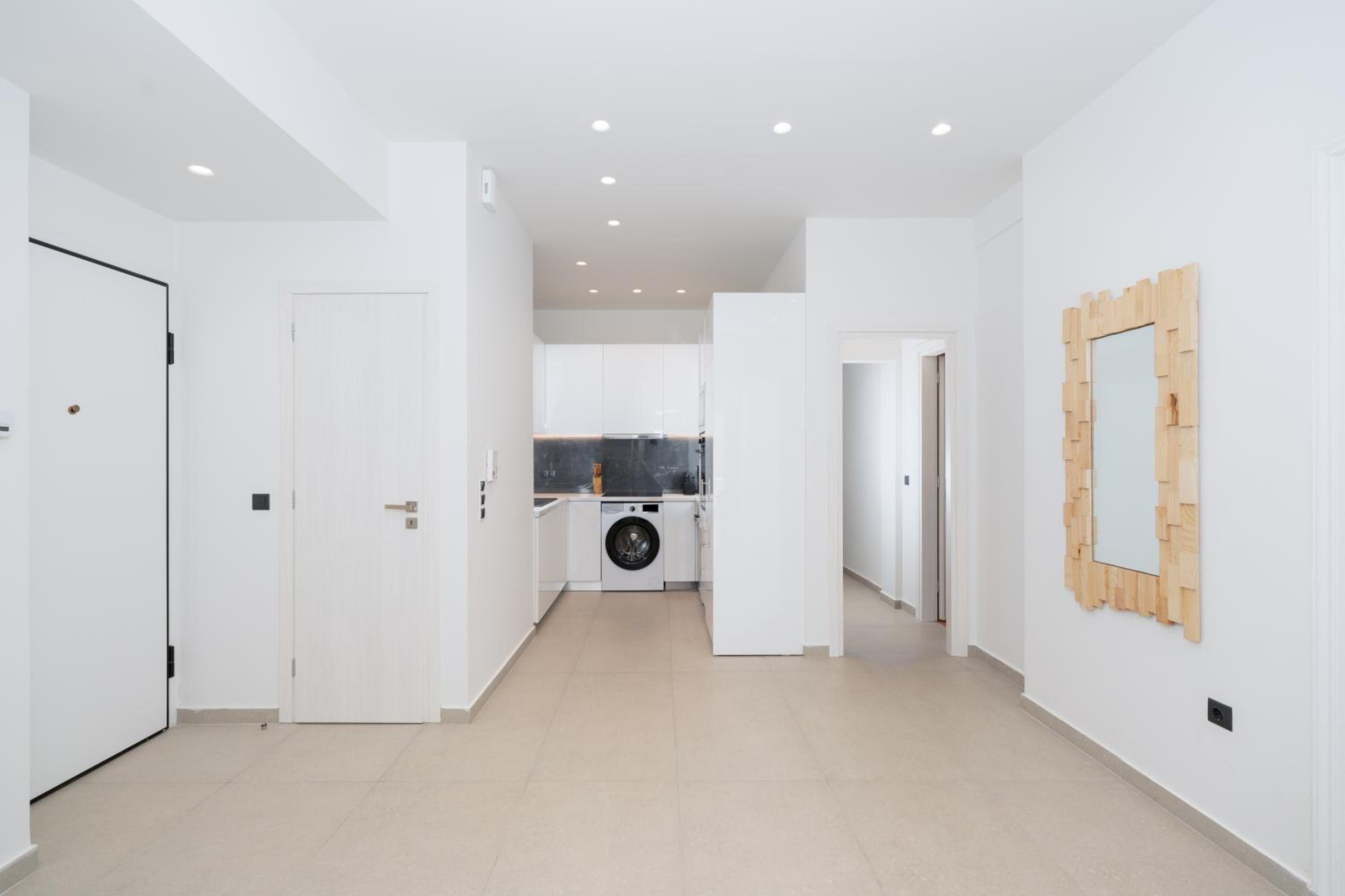 Kolonaki Elegant Apartment with Balcony