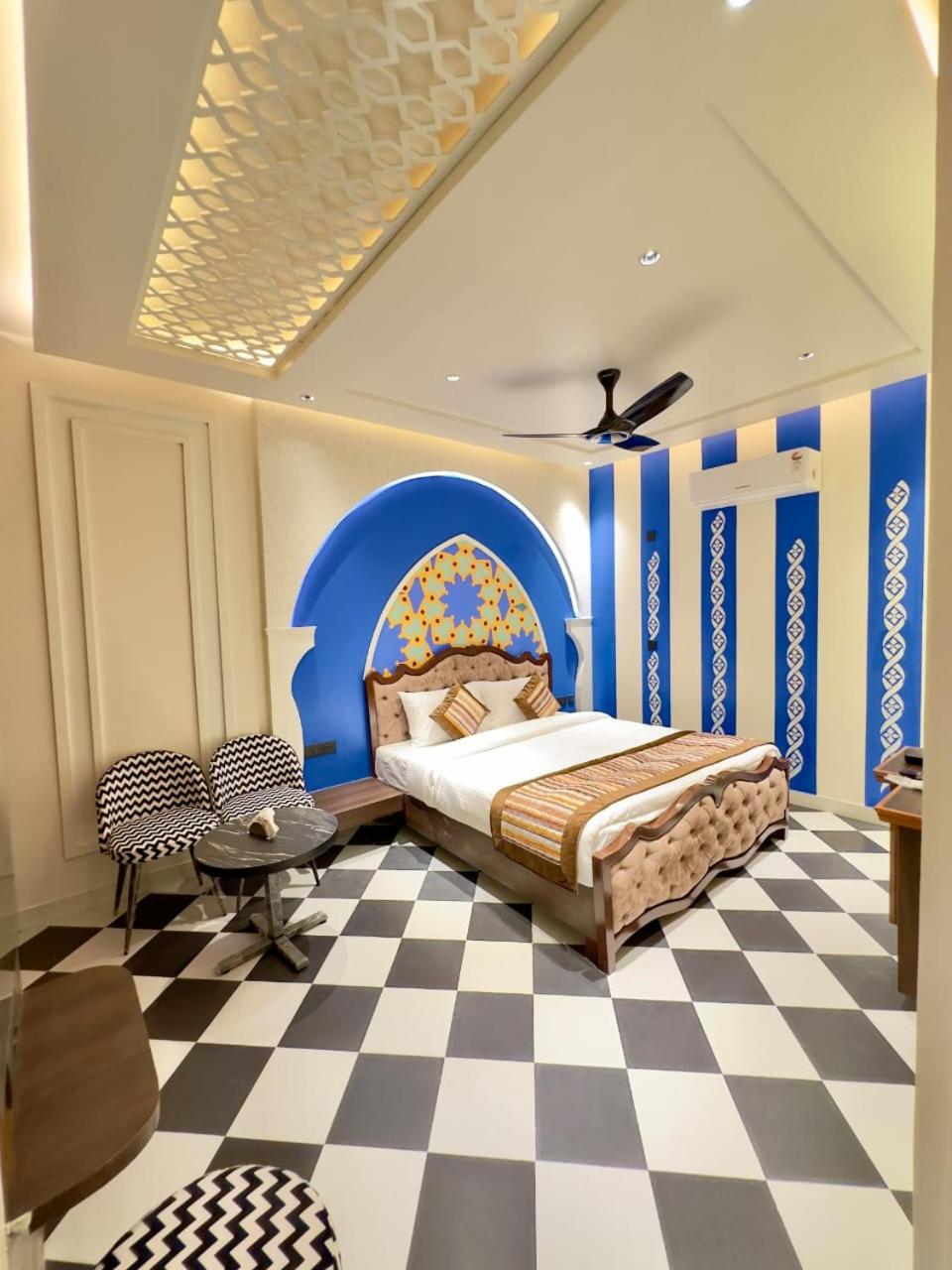 Hotel Grand Kailash Haveli